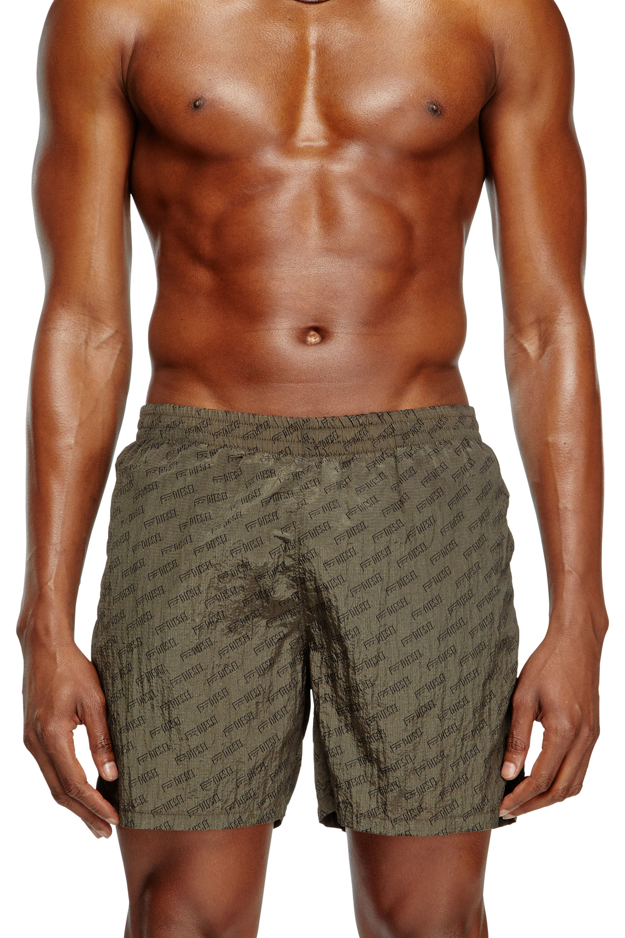 Diesel - DANIEL-41-MONO-UTLT, Short de bain mi-long avec logo en all-over Homme in Marron - 1