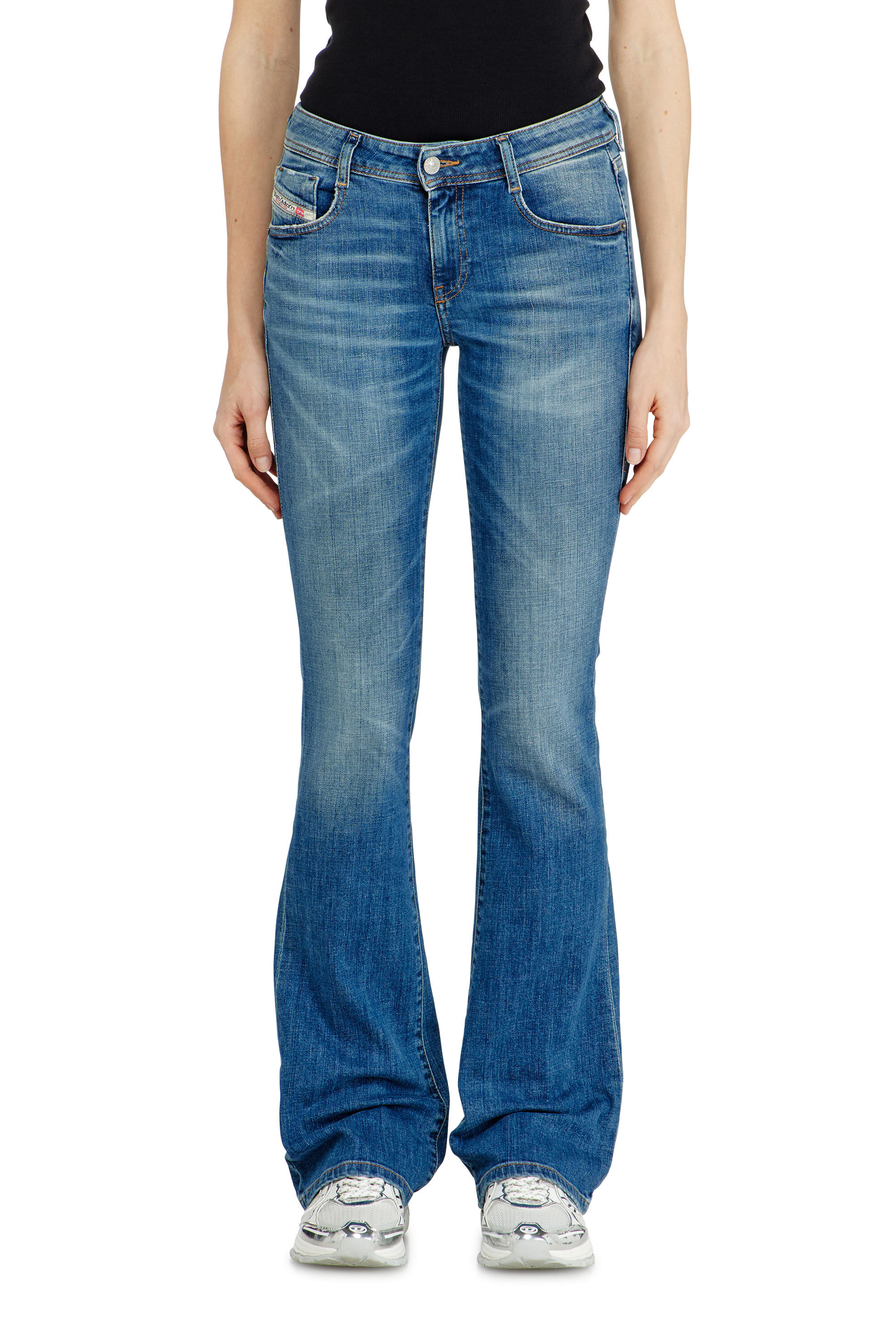 Diesel - Bootcut Jeans 1969 D-Ebbey 09J33 Femme, Bleu moyen - Image 4