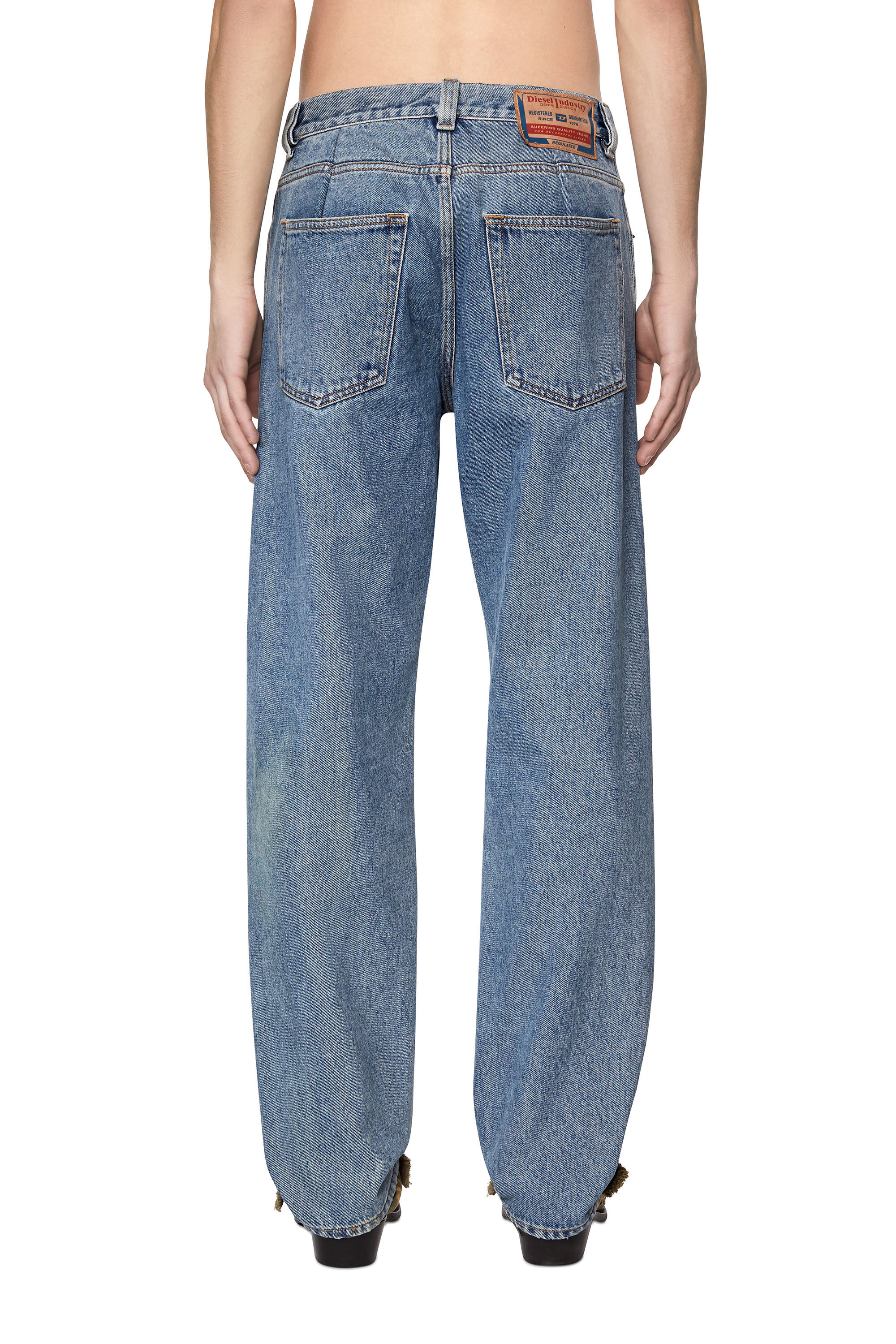 Diesel - 2010 D-Macs 007B9 Straight Jeans, Bleu Clair - Image 4