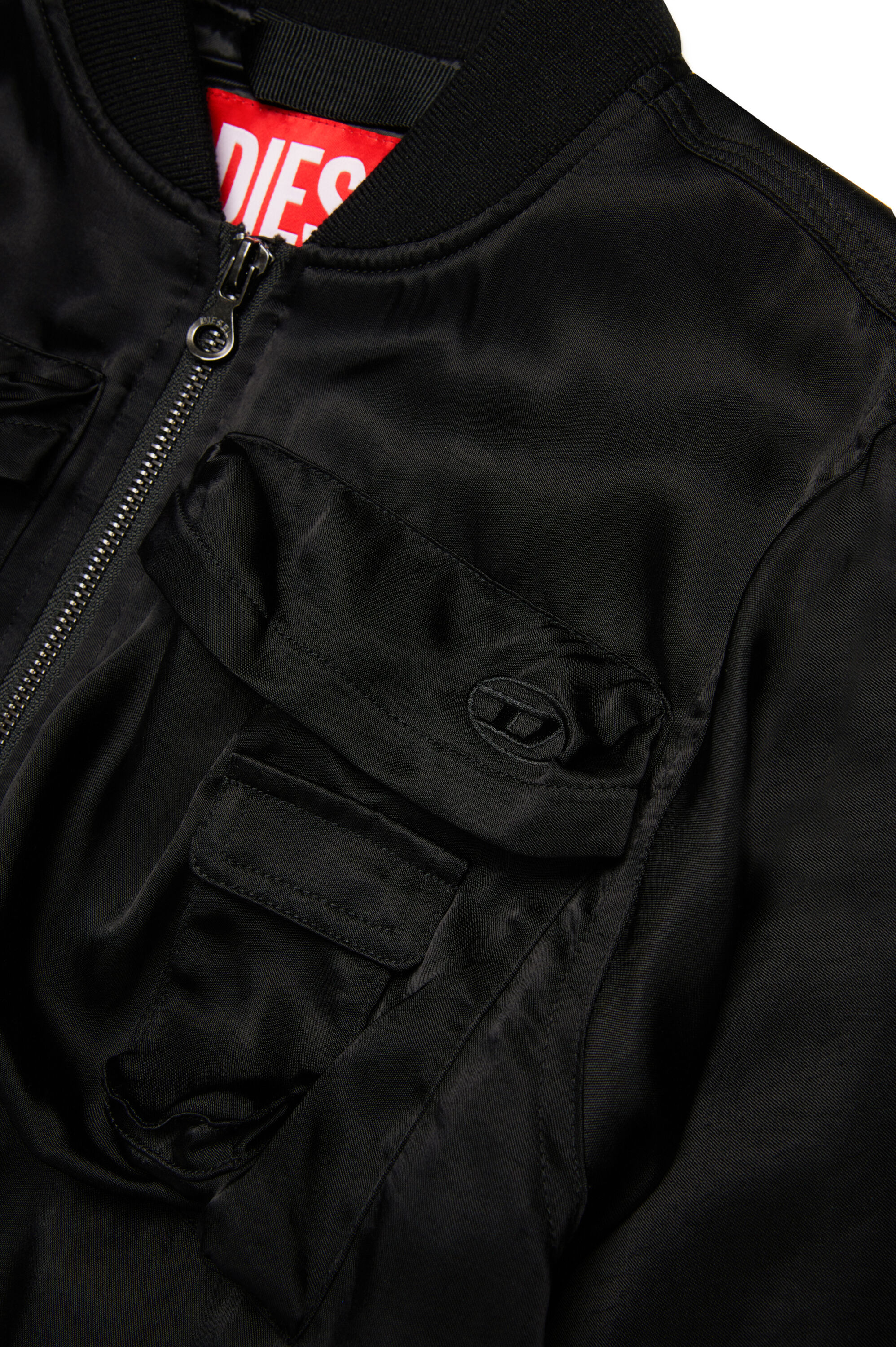 Diesel - JGKHLOWS, Veste bomber en satin avec poches cargo Femme in Noir - 4