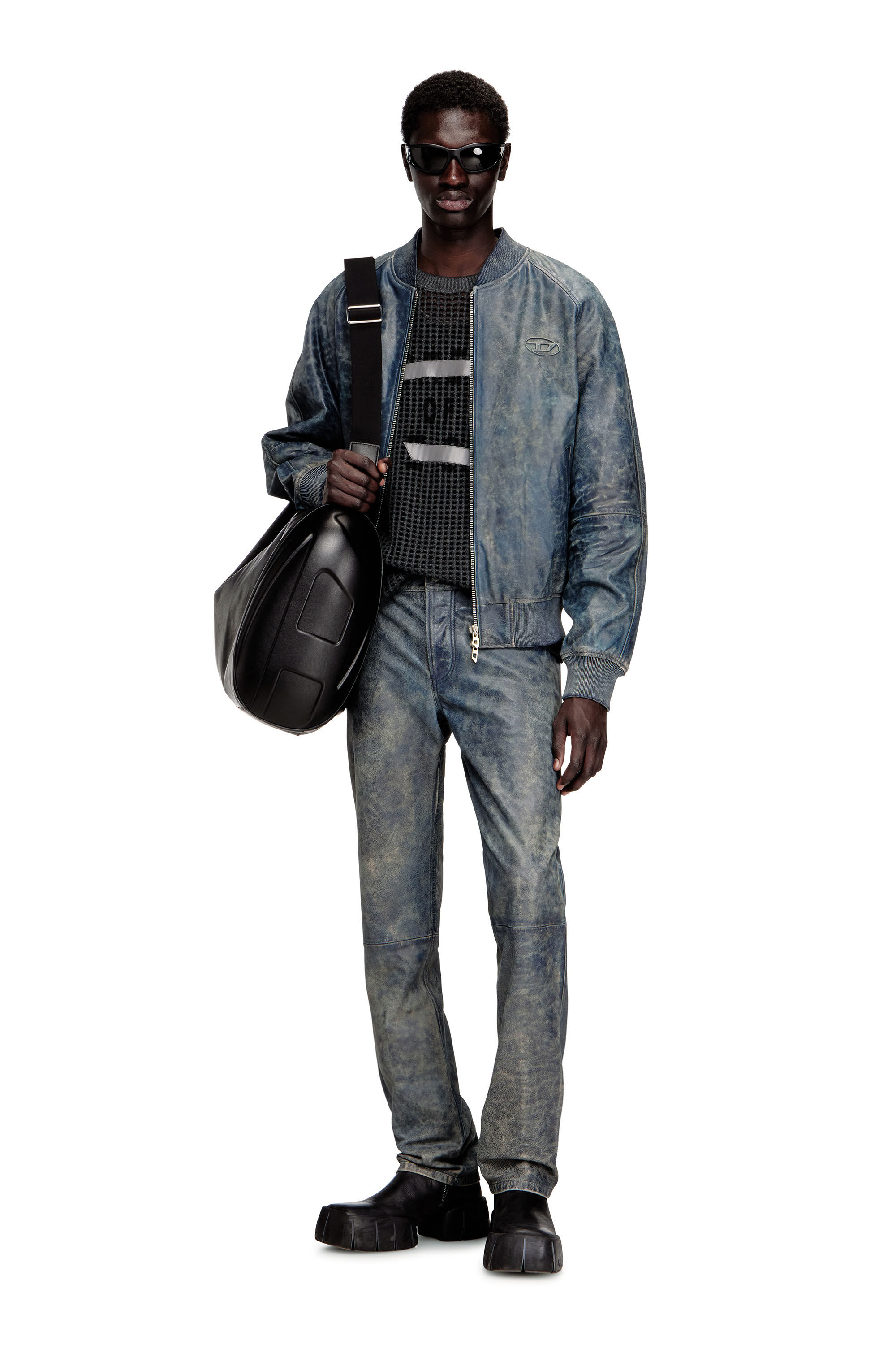 Diesel - P-VYLL-QMBW, Pantalon en cuir coupe jean Homme in Bleu - 1
