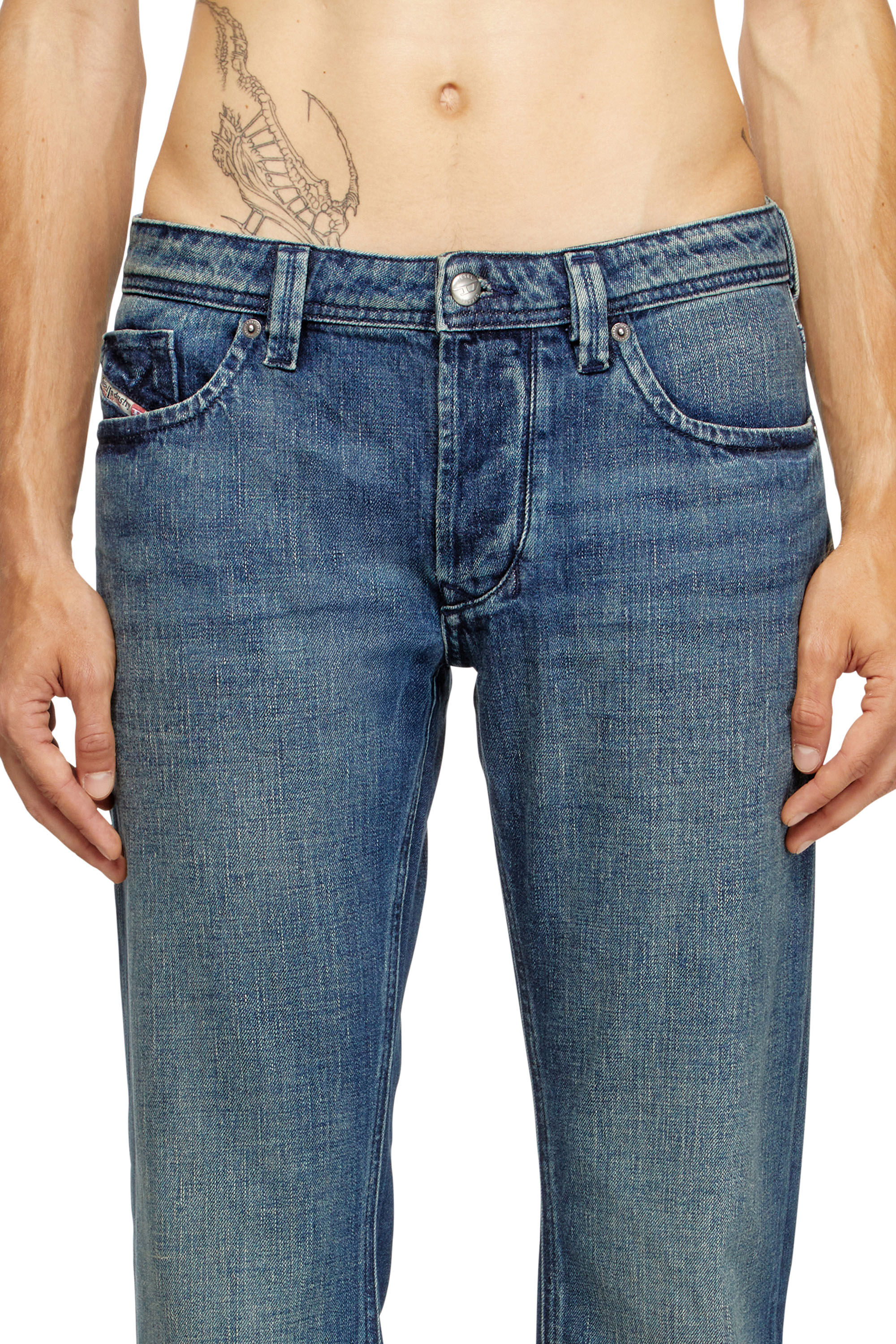 Diesel - Regular Jeans 1985 Larkee 0DBDS Homme, Bleu Foncé - Image 5
