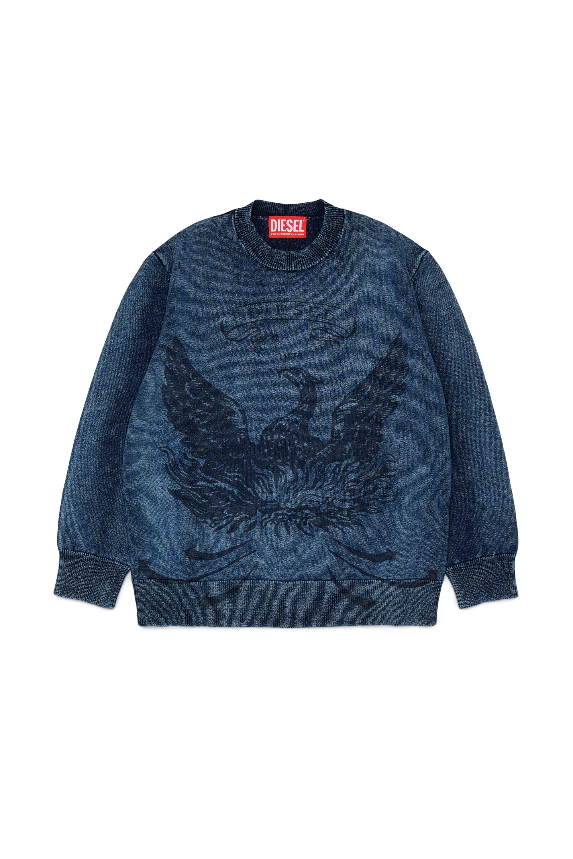 Diesel - KFINNIC OVER, Pull effet denim avec motif ph&eacute;nix Homme in Bleu - 1