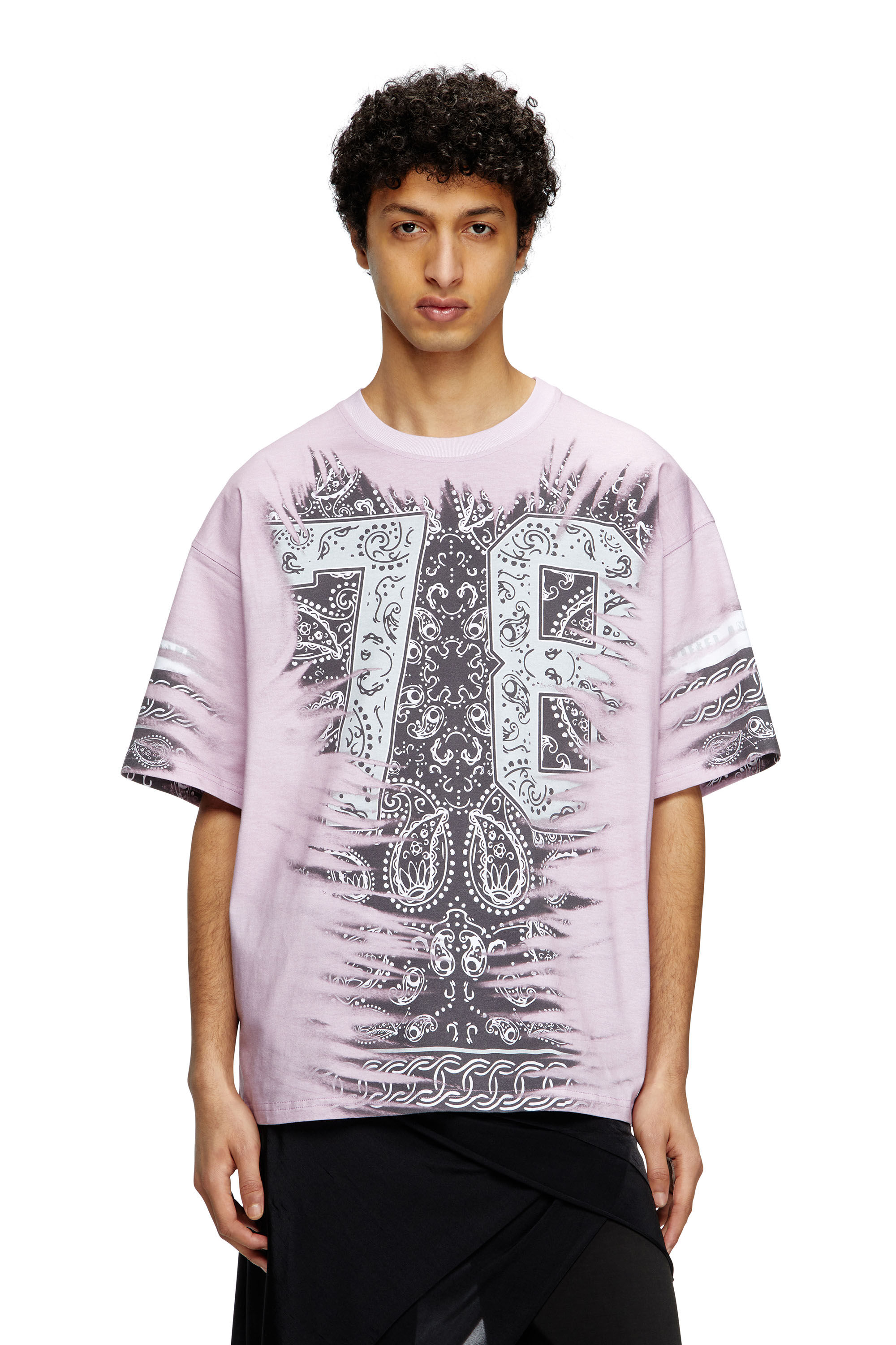 Diesel - T-BOXT-78-R1, T-shirt avec imprimé bandana 78 Homme in Rose - 3