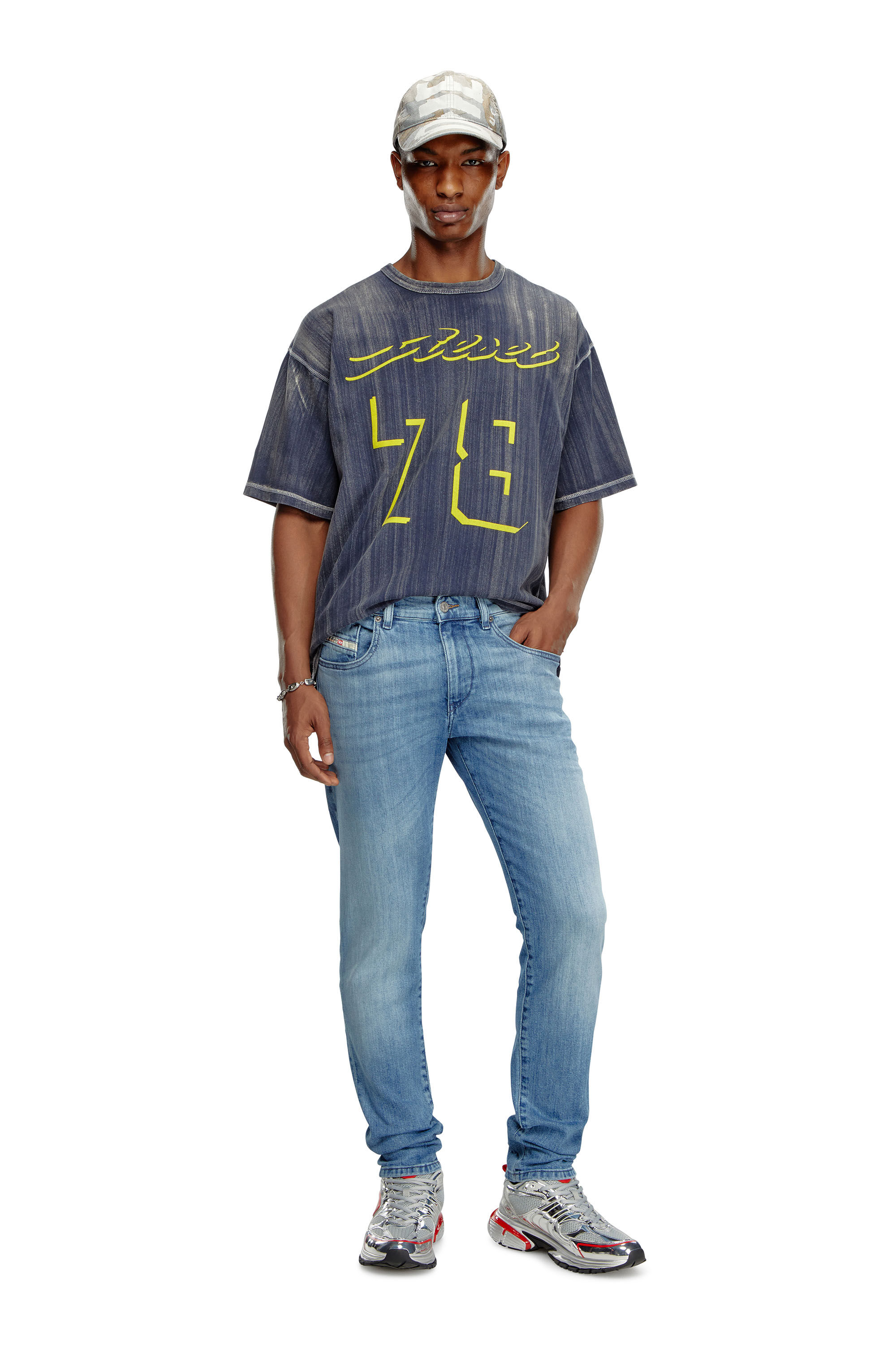 Jean diesel bleu clair 2025