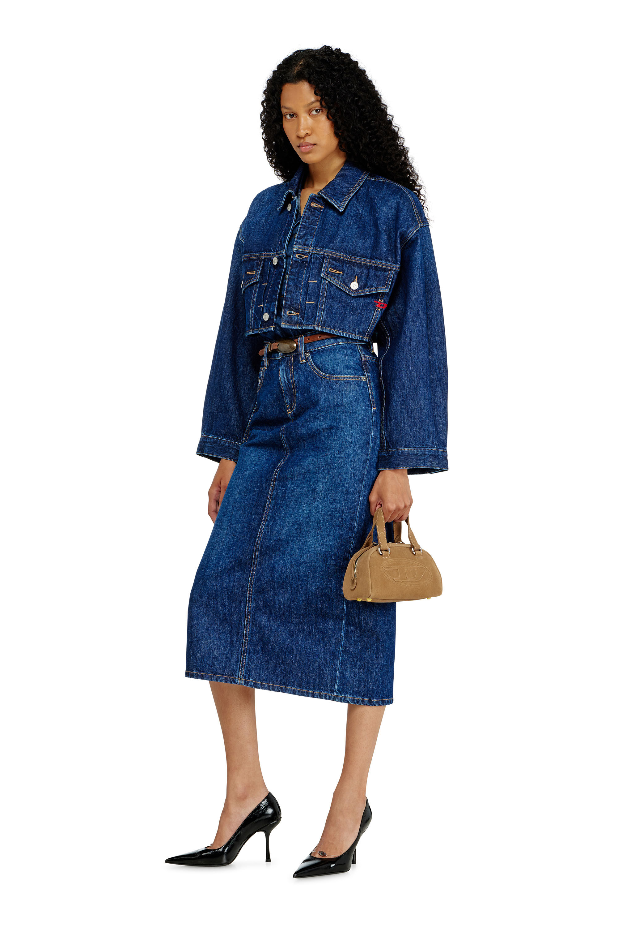 Diesel - DE-MALLEY, Veste trucker en denim cropped oversize Femme in Bleu - 1