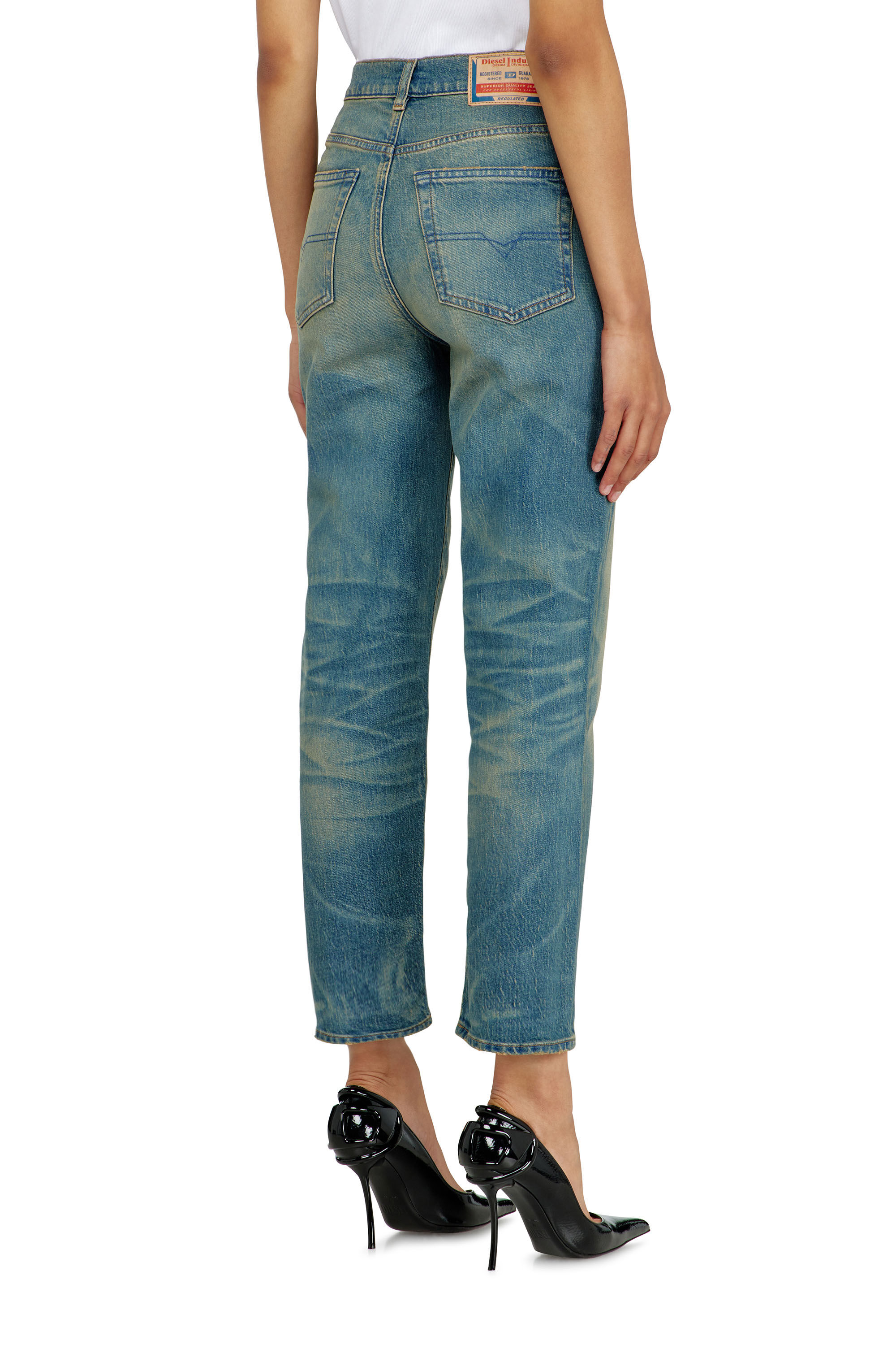 Diesel - Regular Jeans 1981 D-Went 0KBBP Femme, Bleu moyen - Image 5