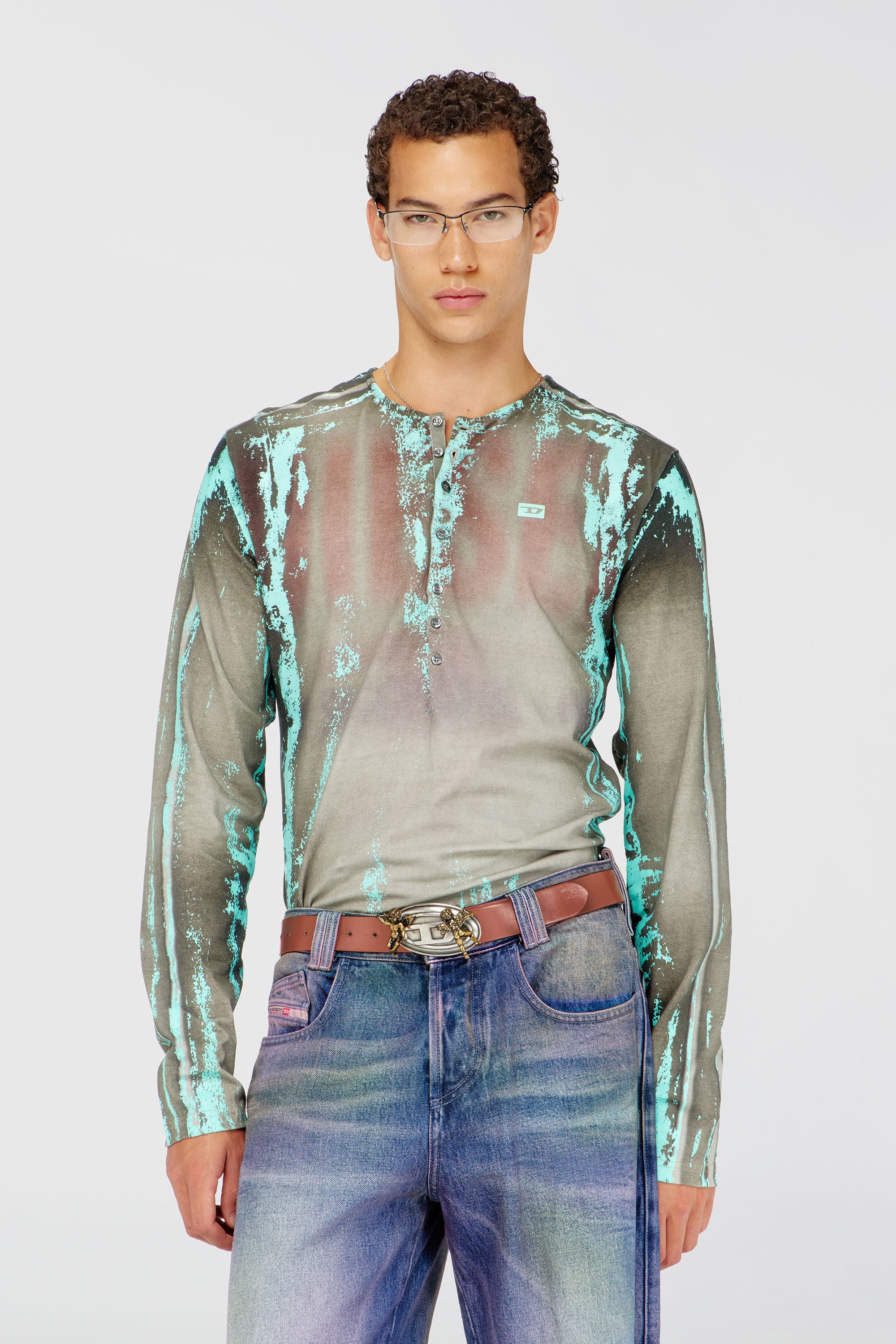 Diesel - T-FYNO-ML, Man's Grandad T-shirt in cracked leather-effect jersey in Grey/Blue - 3