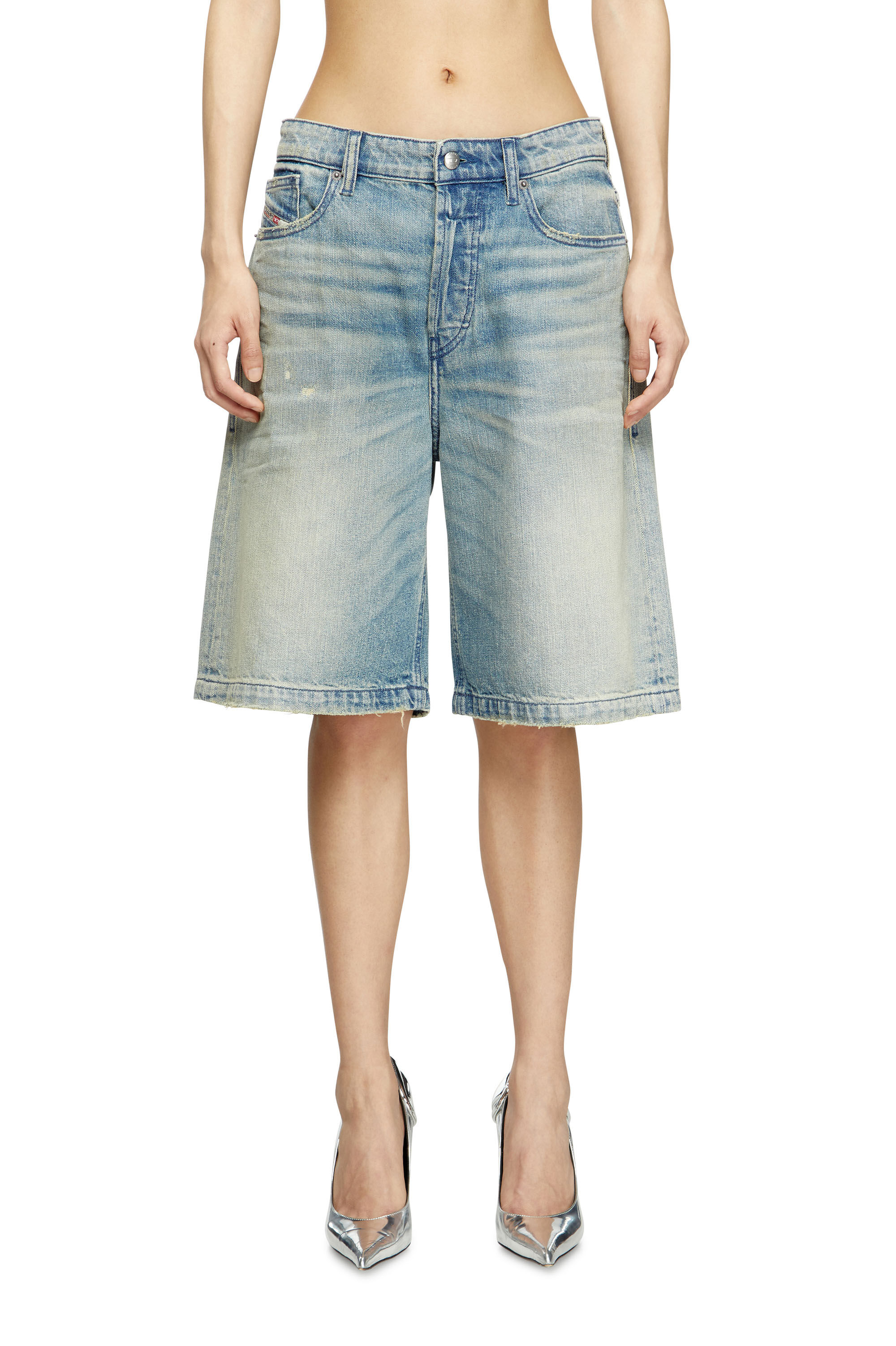 Diesel - DE-SIRE-SHORT, Short en denim effet vieilli Femme in Bleu - 3