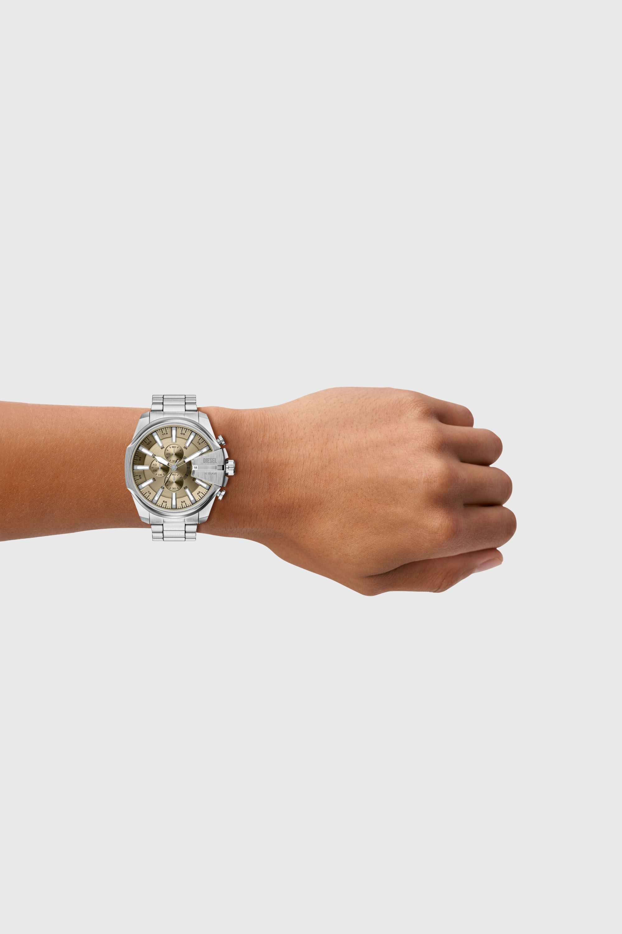 Diesel - DZ4702 WATCH, Montre Mega Chief Slim en acier inoxydable Homme in Gris argent&eacute; - 5