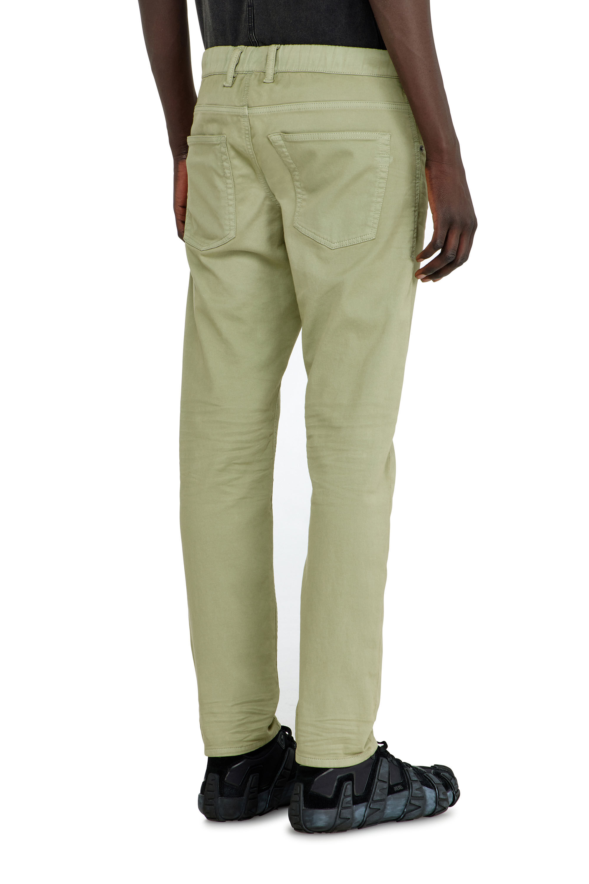 Diesel - Regular 2032 D-Krooley-BW Joggjeans&reg; 0670M Homme, Beige - Image 3