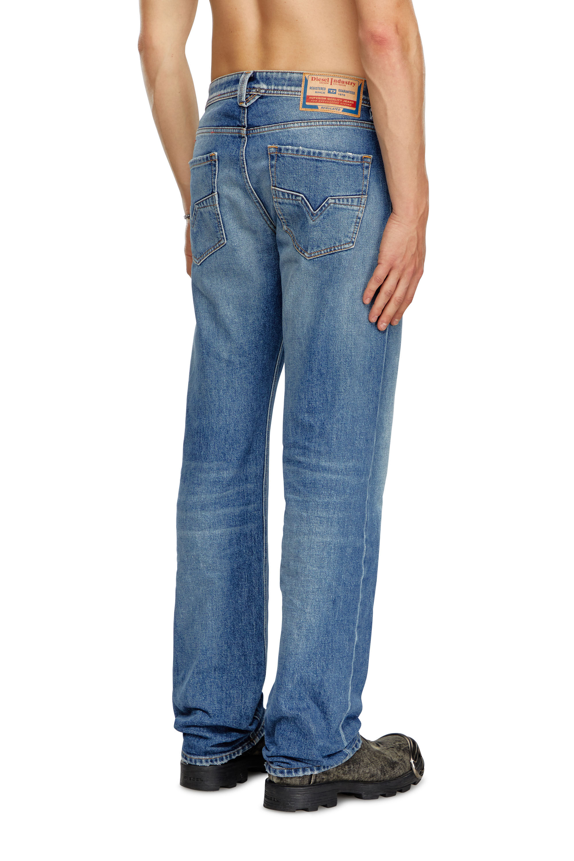 Jean droit oversize pour homme Bleu moyen Diesel 1985 Larkee