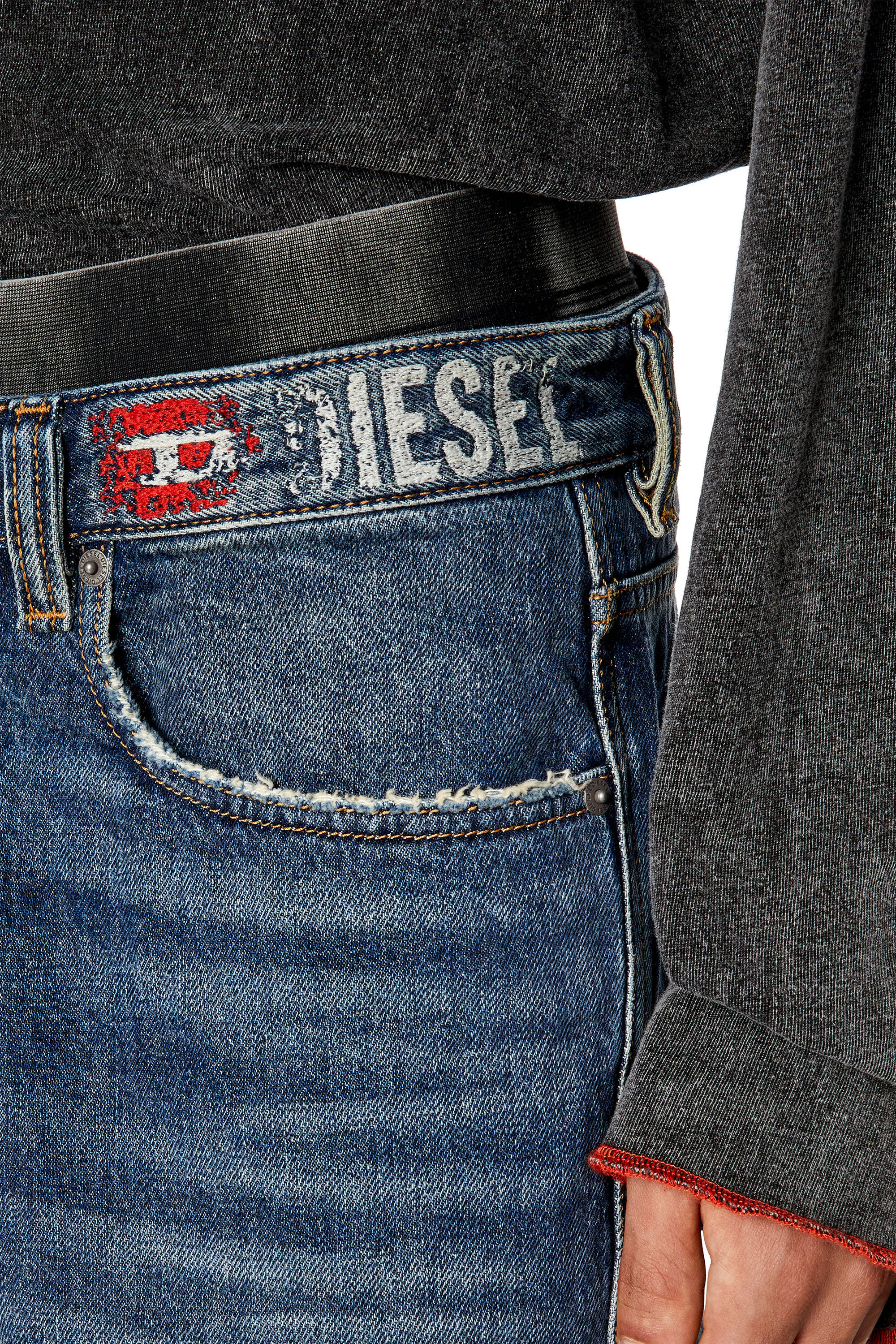 Diesel - Straight Jeans 2010 D-Macs 09H02, Bleu moyen - Image 5