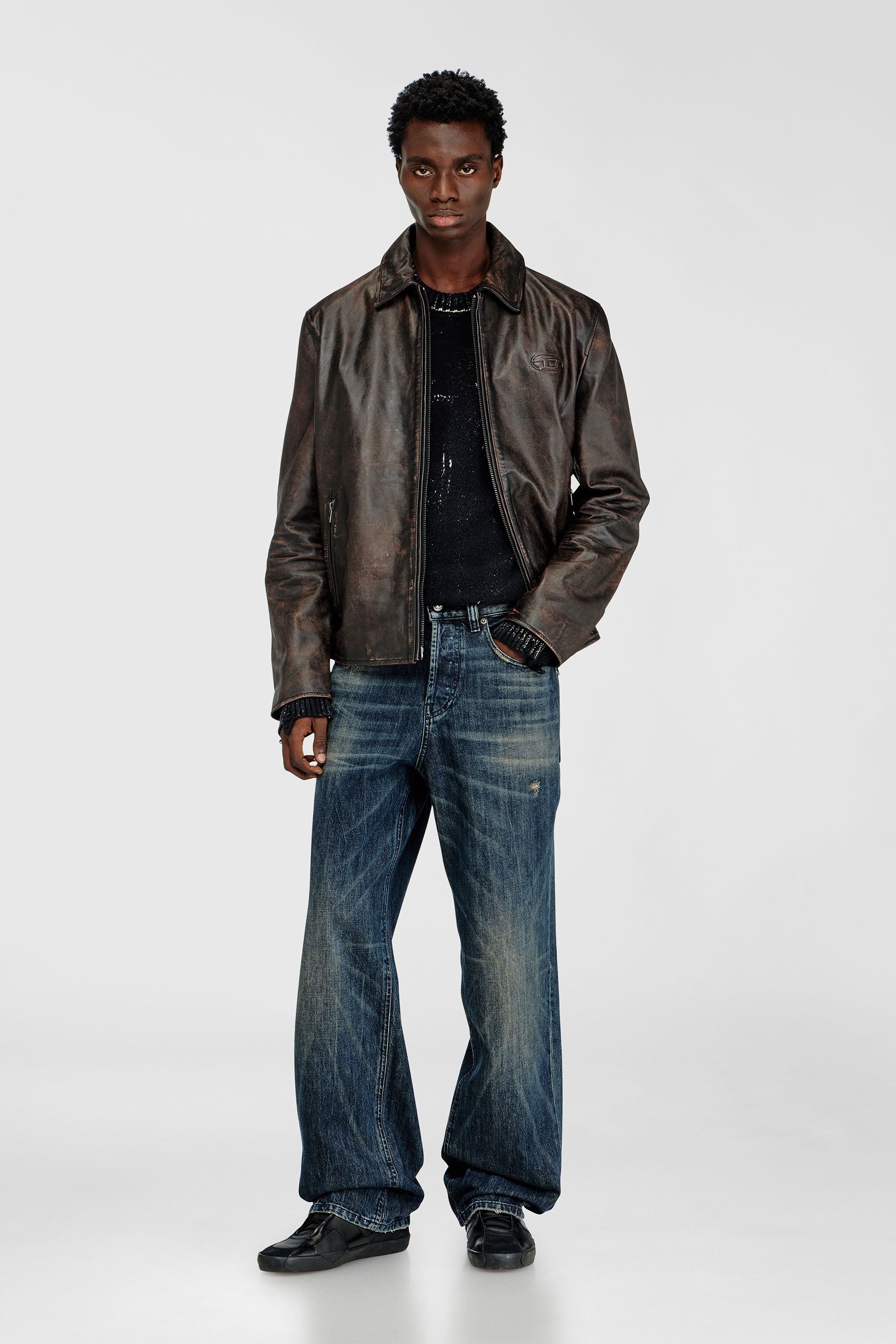 Diesel - L-AMAR-WRD, Veste coach en cuir trait&eacute; Homme in Marron - 1
