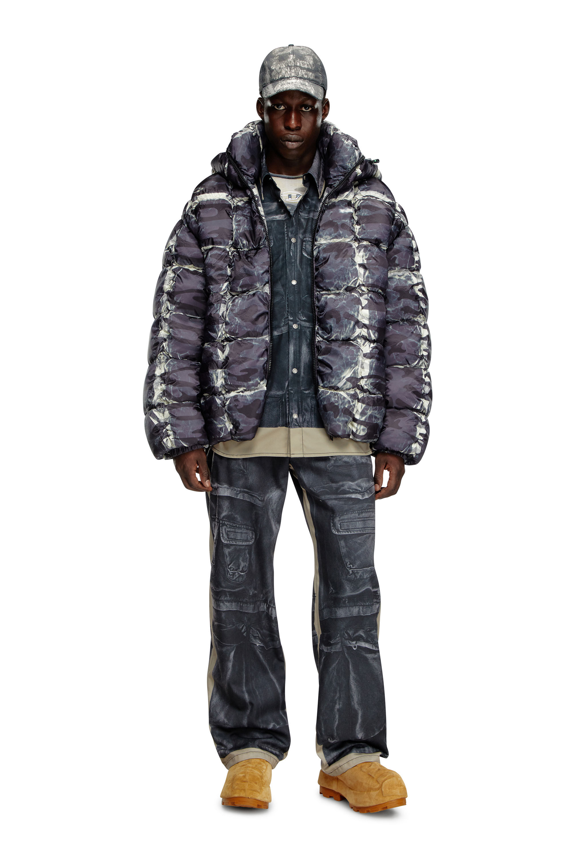 Diesel - W-CLAUS-CAMU, Veste polaire à capuche avec imprimé camouflage Homme in Gris - 1