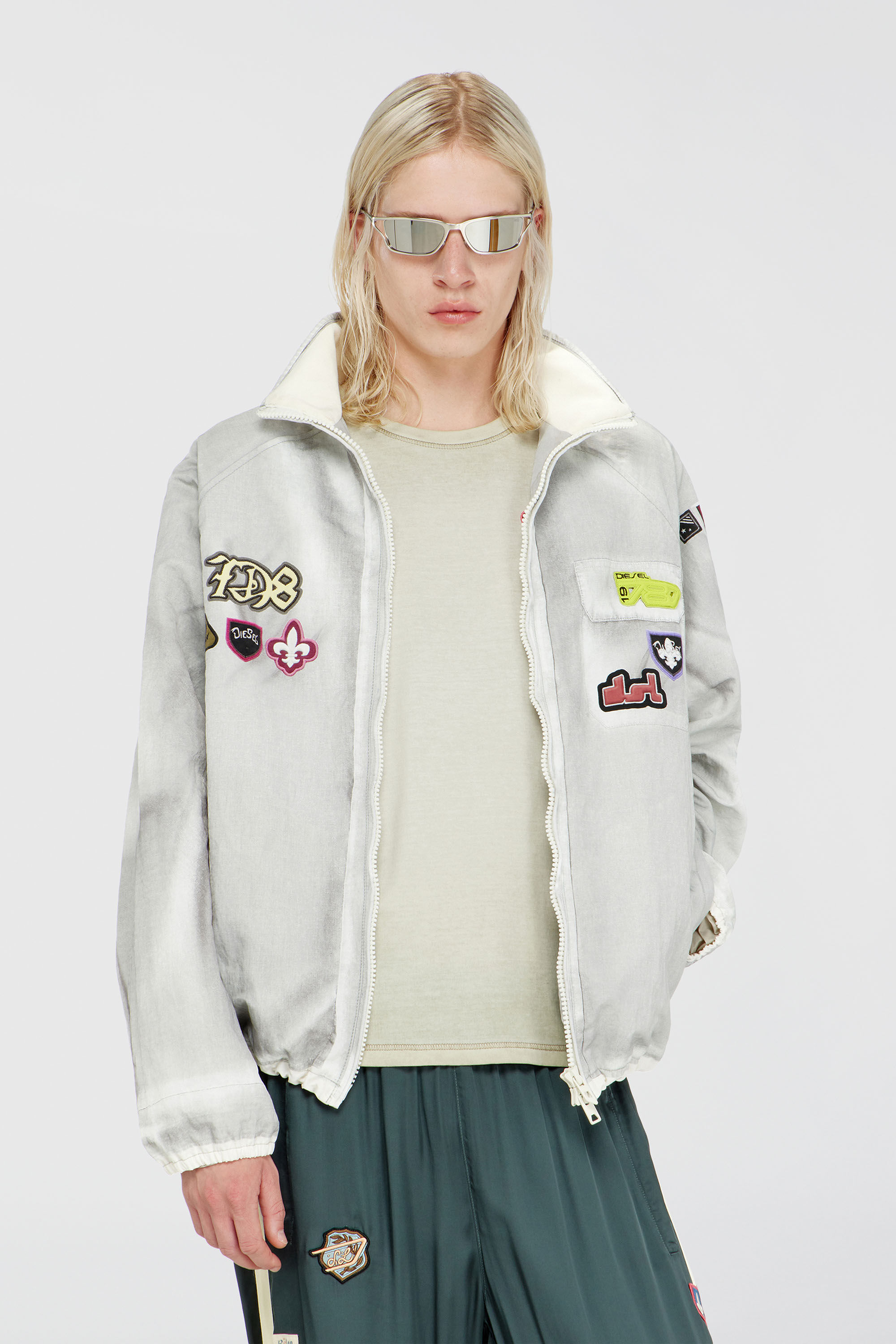 Diesel - J-PATCH, Coupe-vent avec patchs trompe-l&rsquo;&oelig;il Homme in Gris - 3