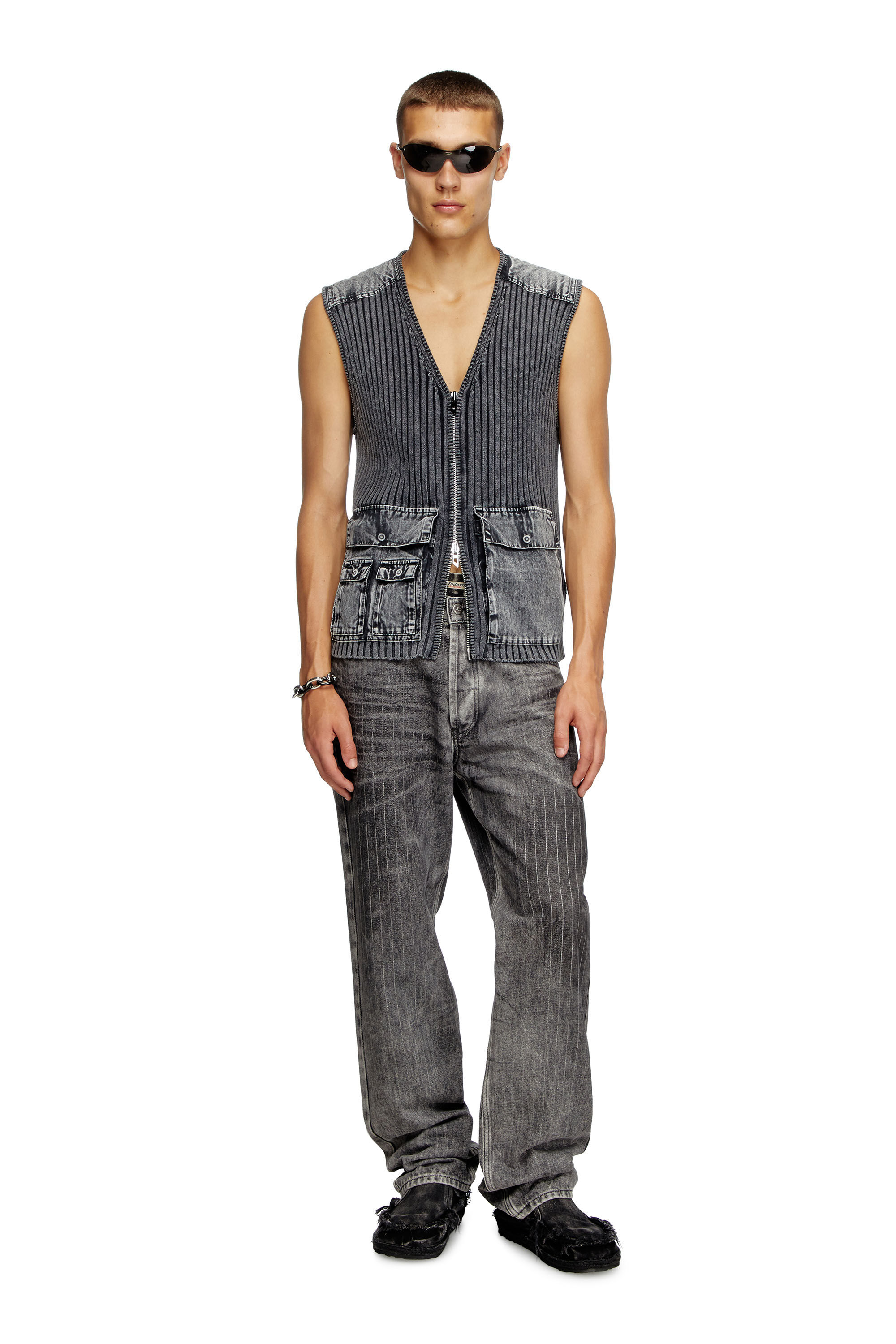 Sleeveless contrast utility vest clearance