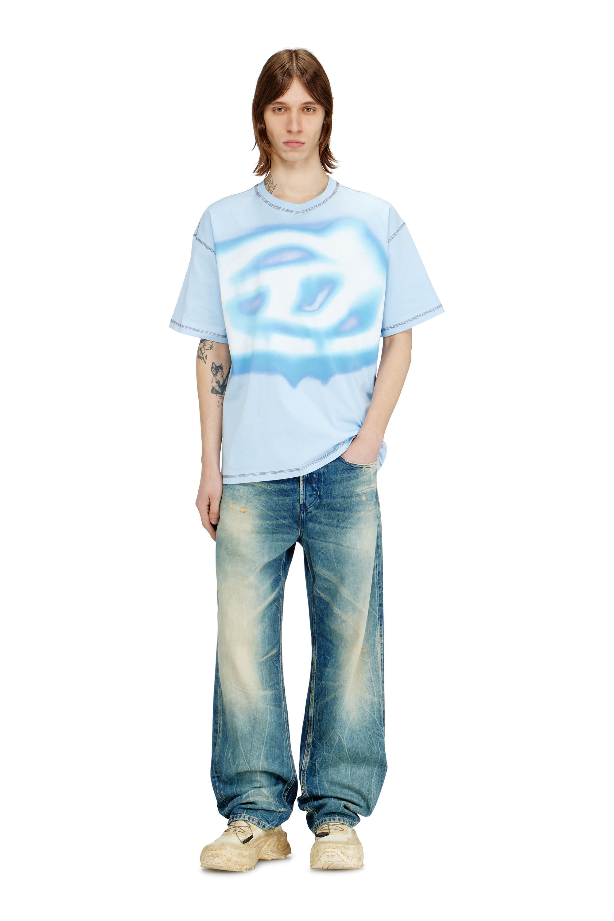 Diesel - T-BOXT-V11, T-shirt d&eacute;contract&eacute; avec imprim&eacute; effet aquatique Homme in Bleu - 1