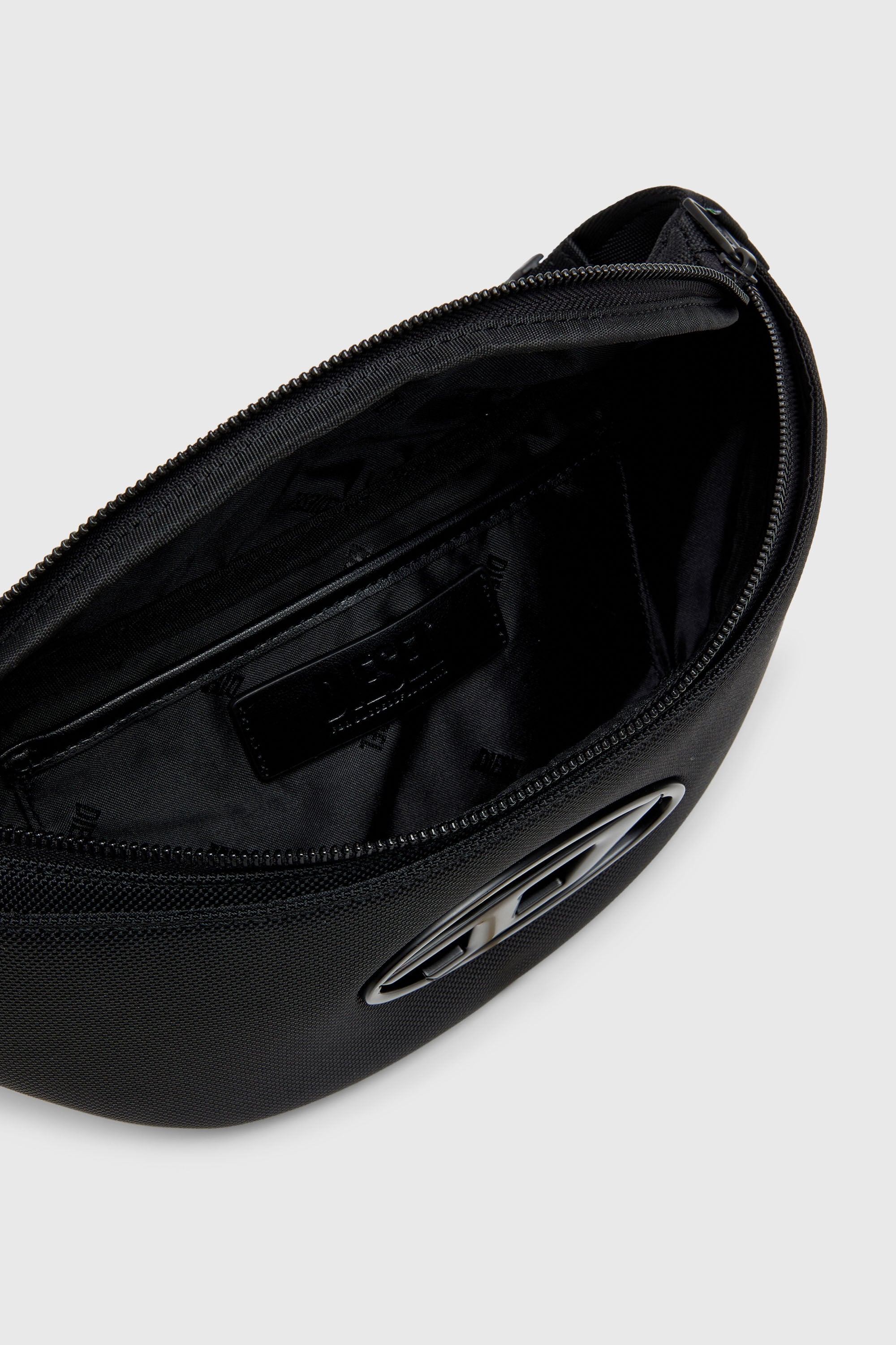 Diesel - HOLI-D BELT BAG M, Holi-D - Sac banane en nylon avec poche int&eacute;rieure Mixte in Noir - 3