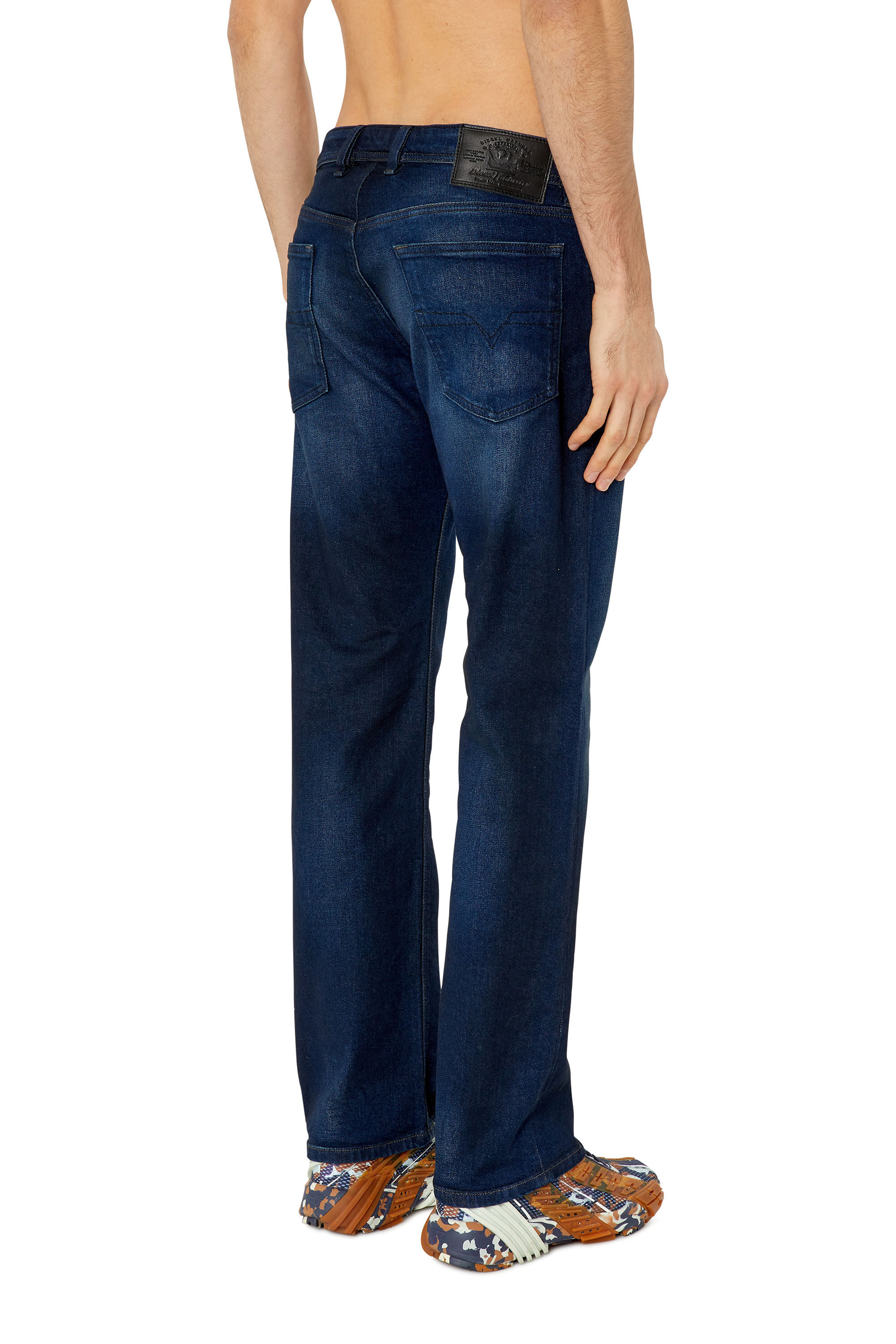 Diesel - Waykee E814W Straight Jeans, Bleu moyen - Image 4