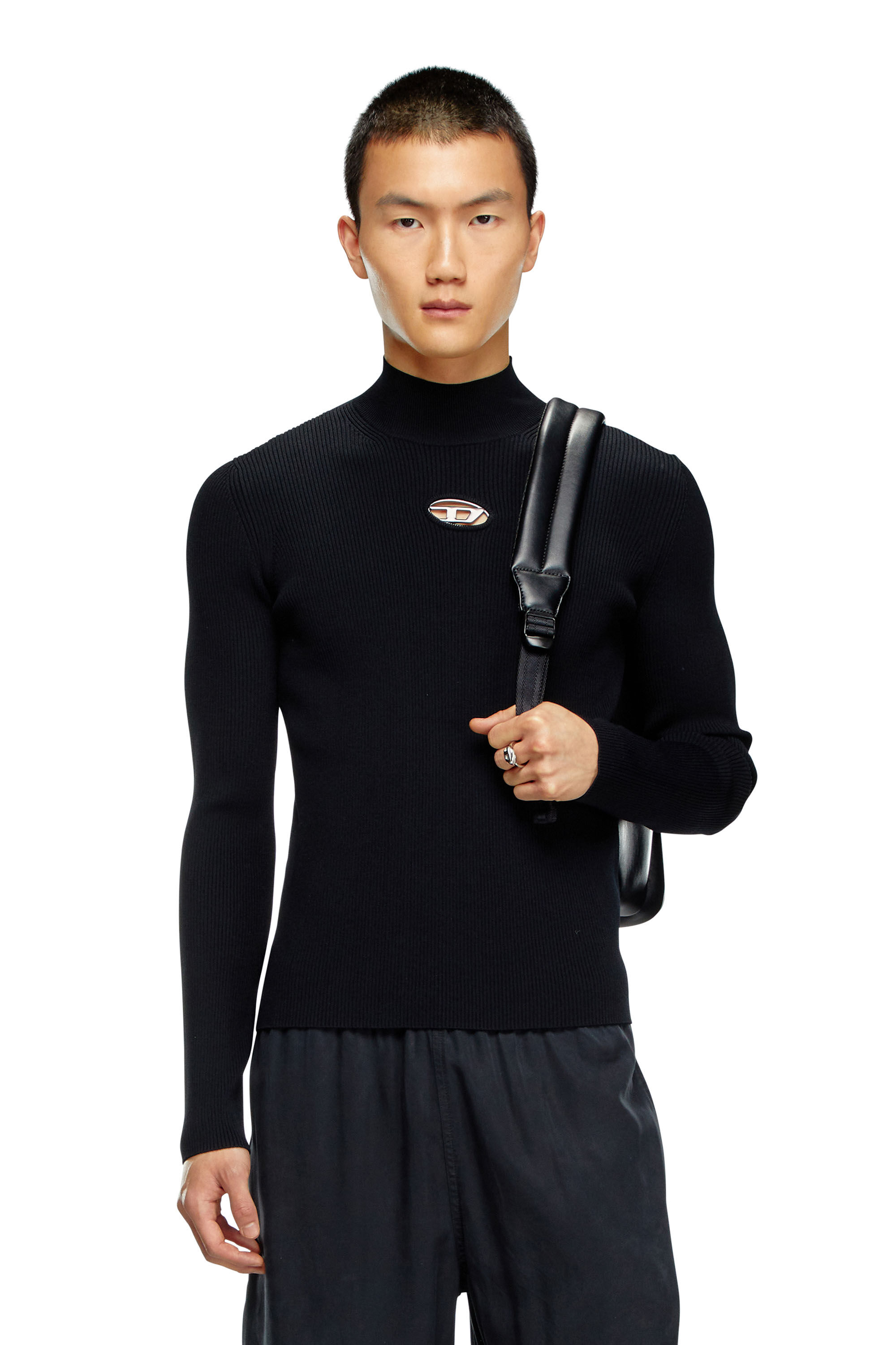 Pull noir col montant homme clearance