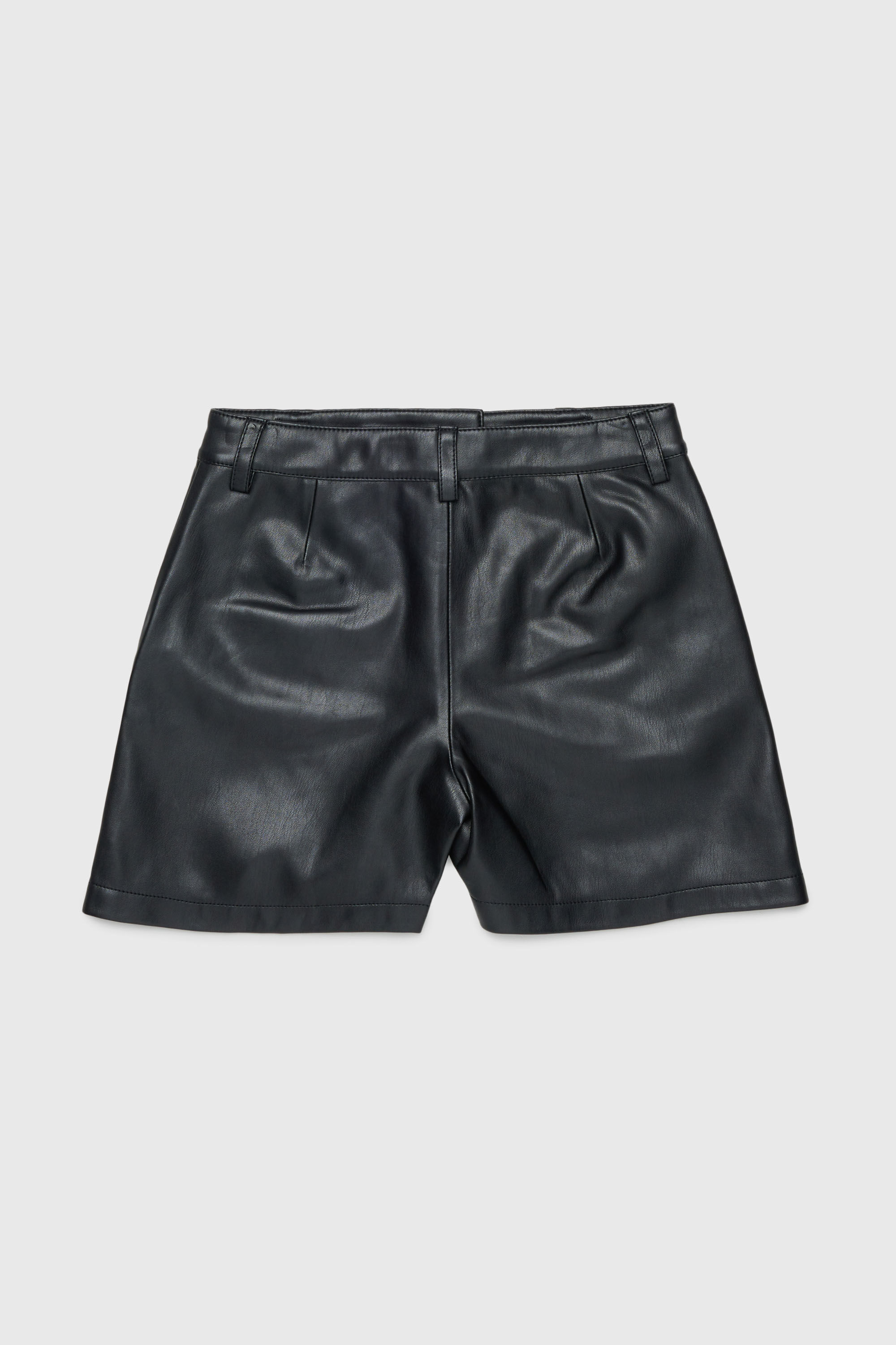 Diesel - PJENNY, Short en tissu enduit Femme in Noir - 2