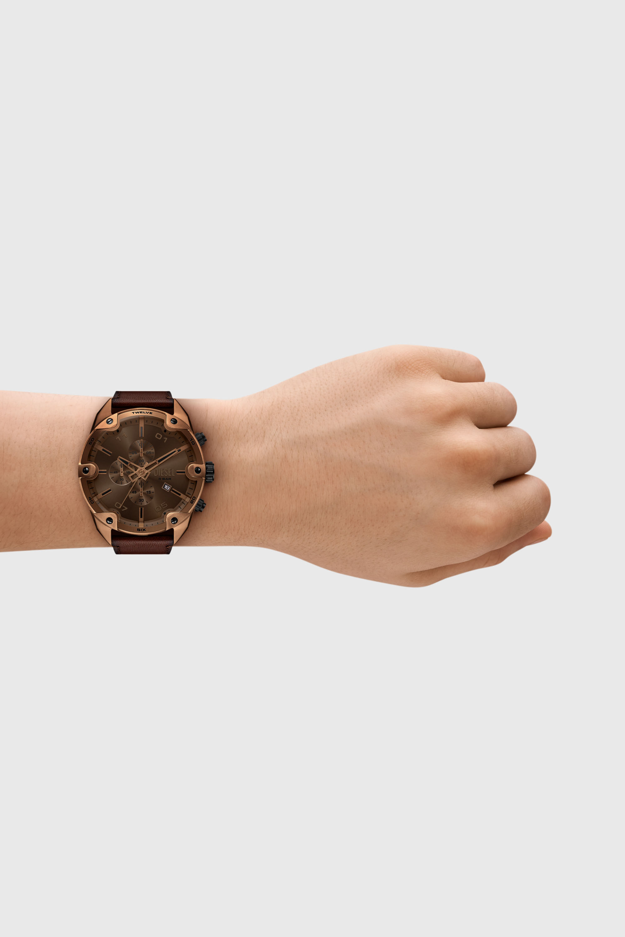 Diesel - DZ4698 WATCH, Montre Spiked en cuir marron Homme in Marron - 4