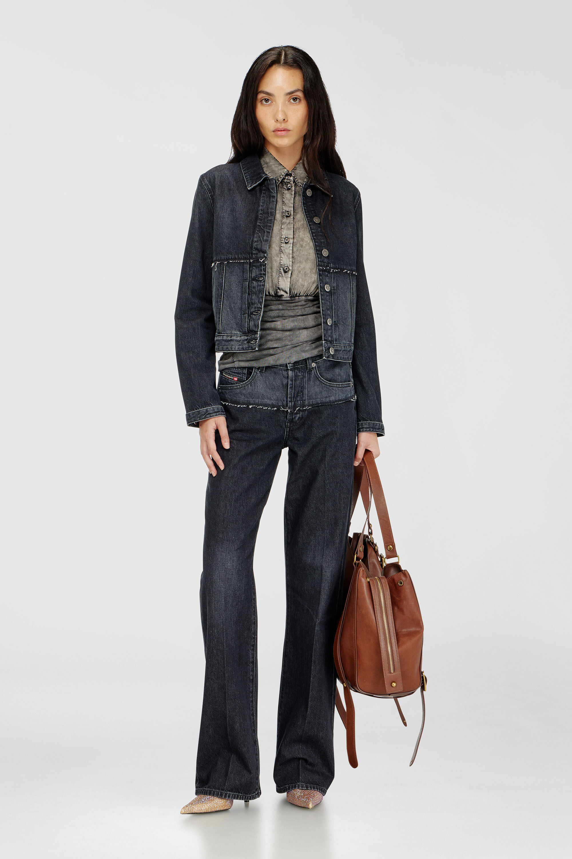 Diesel - DE-KATO-SE, Jacket in sectioned denim Femme in Noir - 1