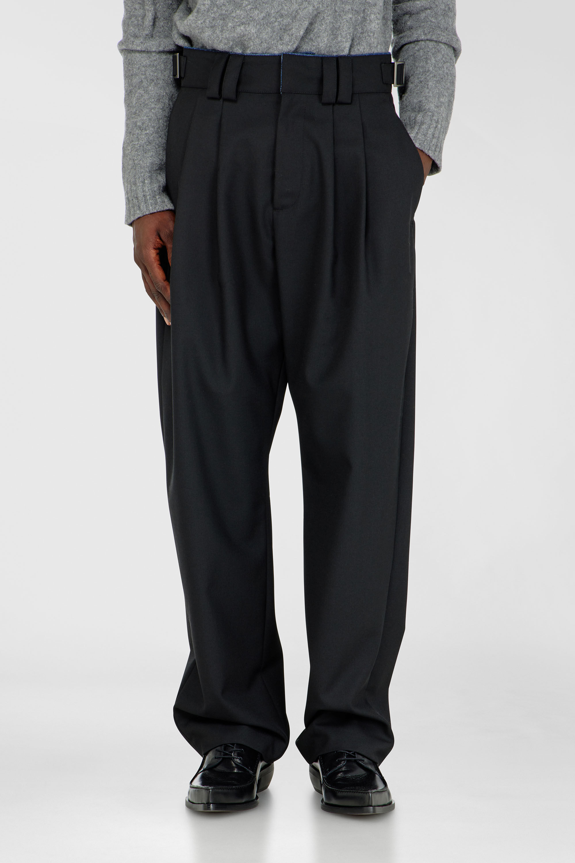 Diesel - P-HIT-COOL, Pantalon ajust&eacute; avec d&eacute;tail en denim Homme in Noir - 3