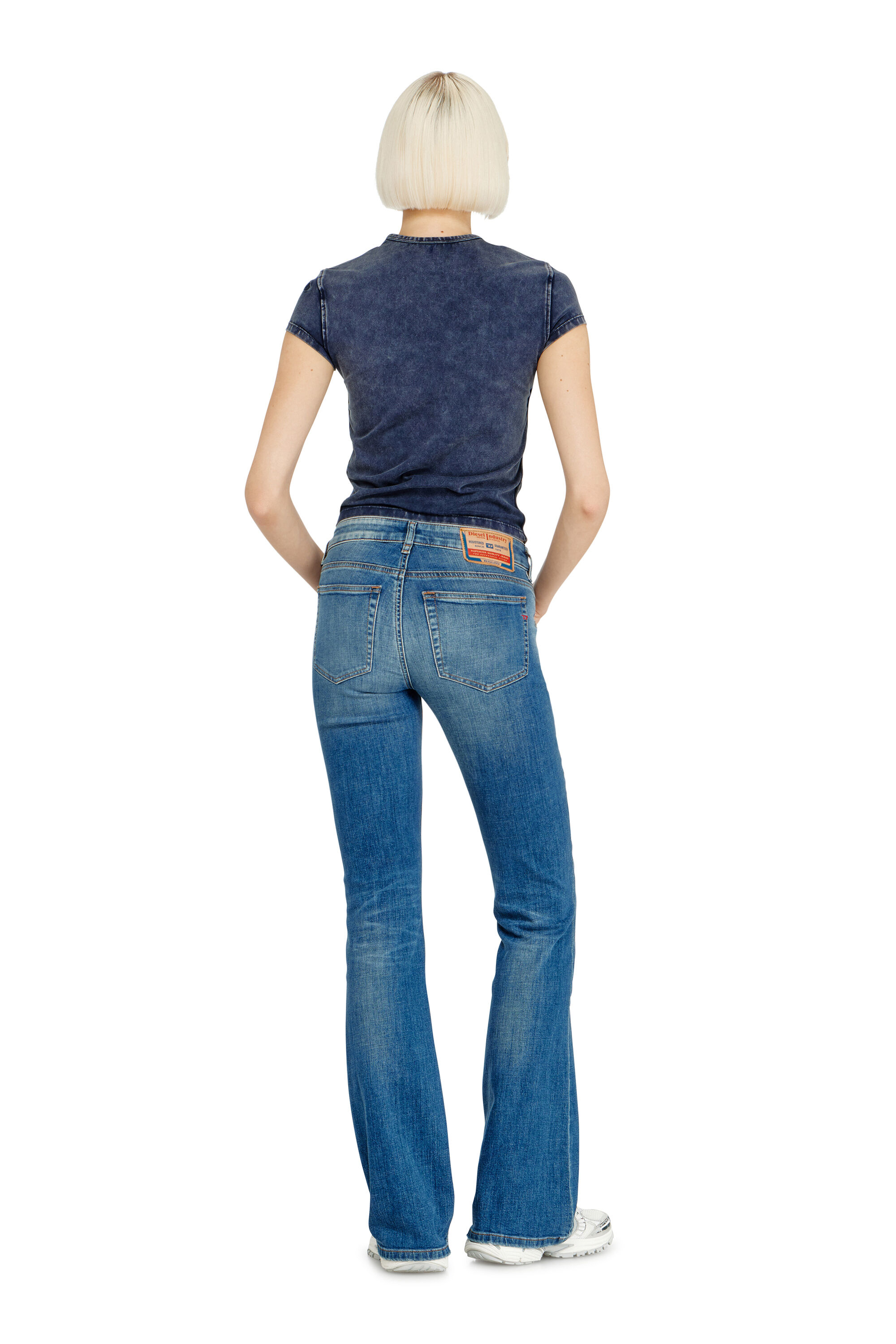 Diesel - Bootcut Jeans 1969 D-Ebbey 09J33 Femme, Bleu moyen - Image 3
