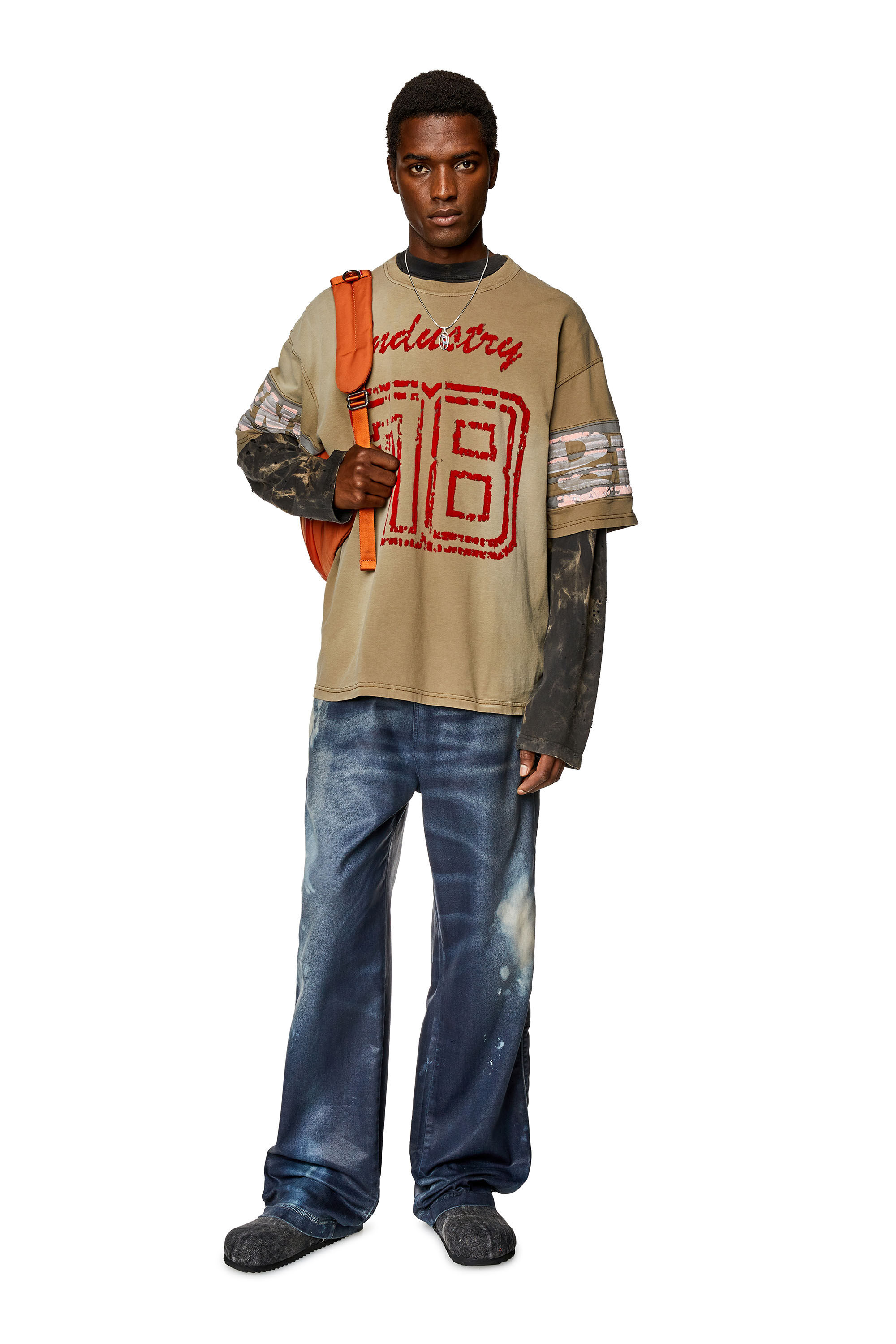 Diesel - T-BOST, T-shirt en jersey délavé avec imprimés floqués Homme in Marron - 1