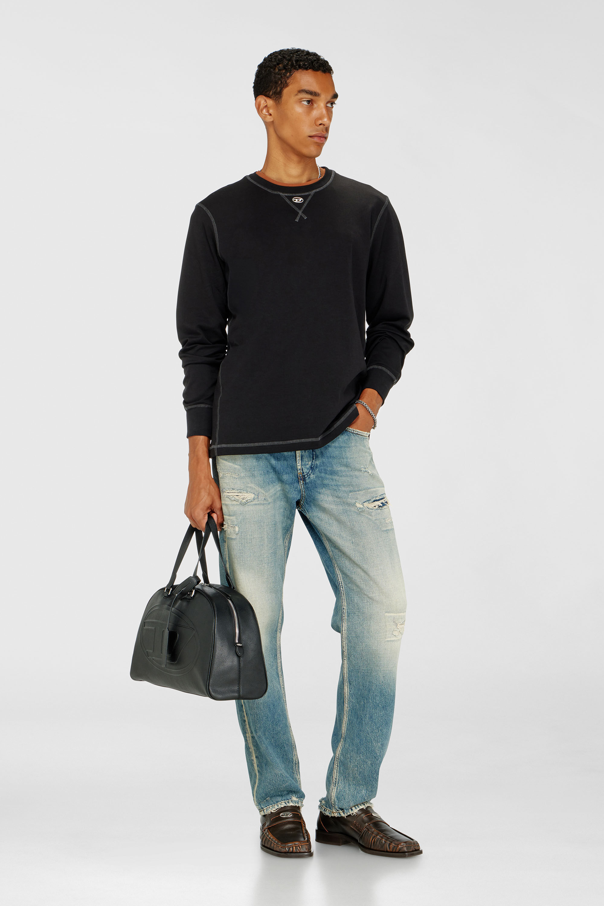 Diesel - T-MADJUST-LS-TR, T-shirt &agrave; manches longues en coton avec Oval D Homme in Gris - 1