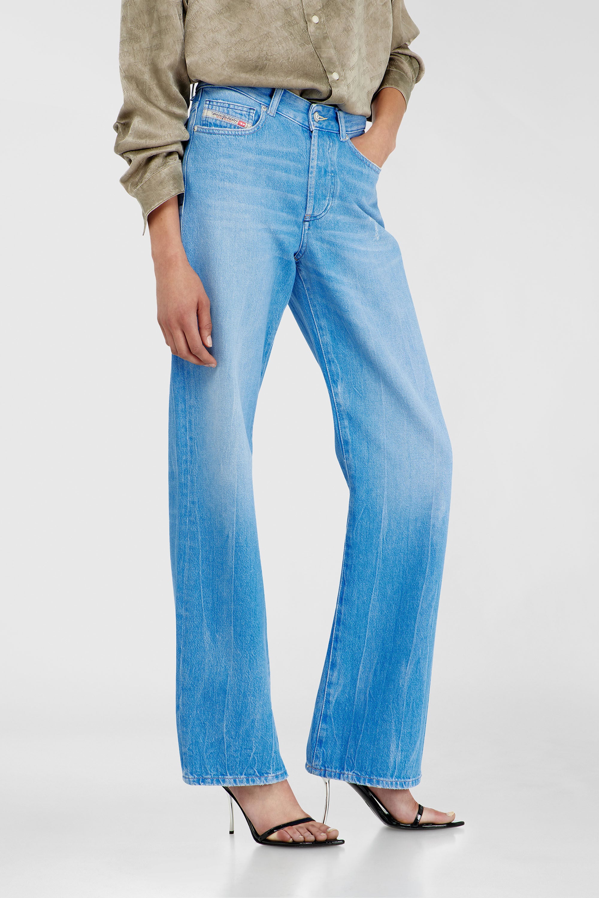 Diesel - Regular Jeans 1971 D-Sent 09P88 Femme, Bleu Clair - Image 7