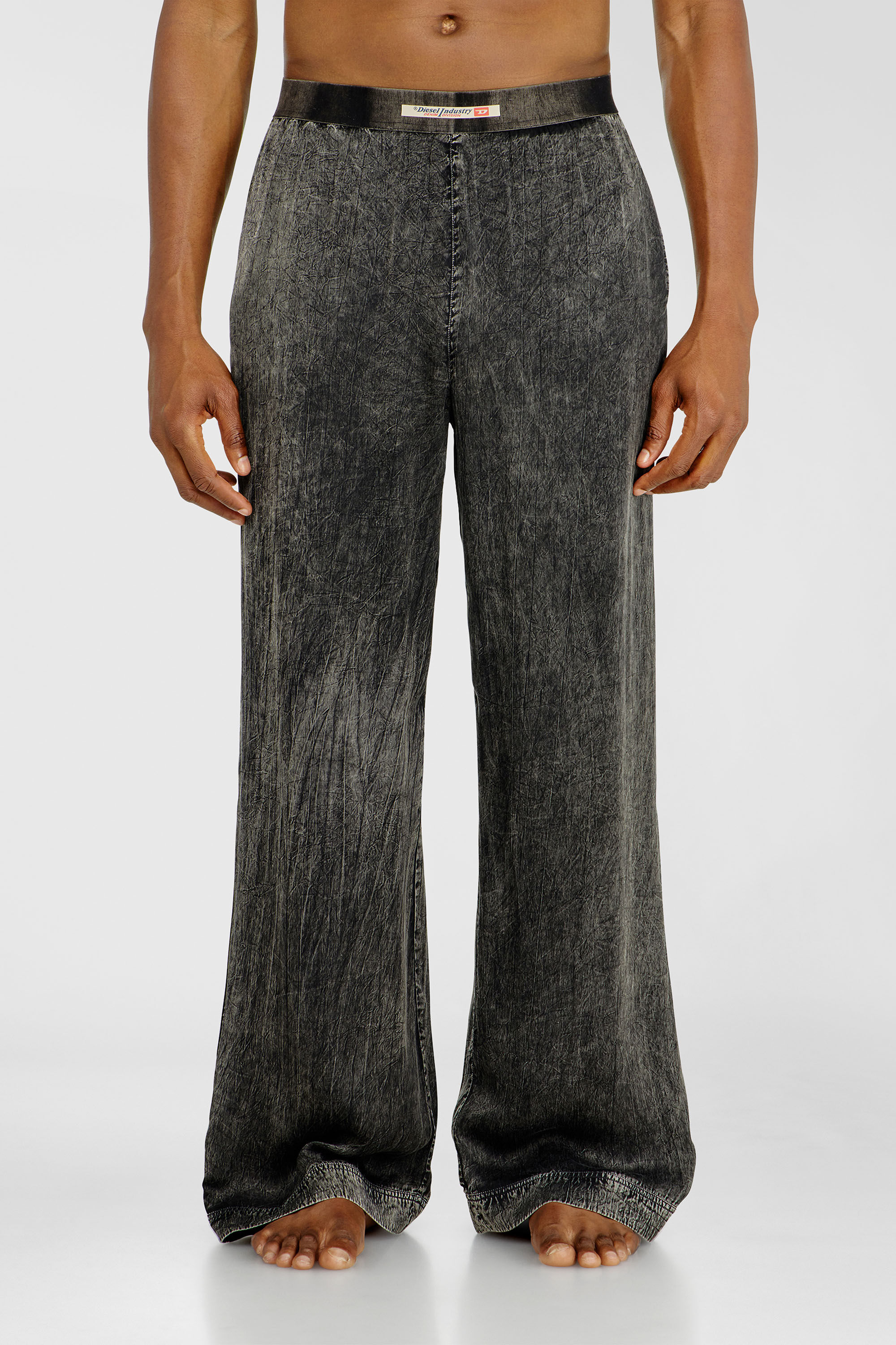 Diesel - ZAYNE-DNM, Pantalon en viscose &agrave; la coupe fluide Homme in Gris - 1