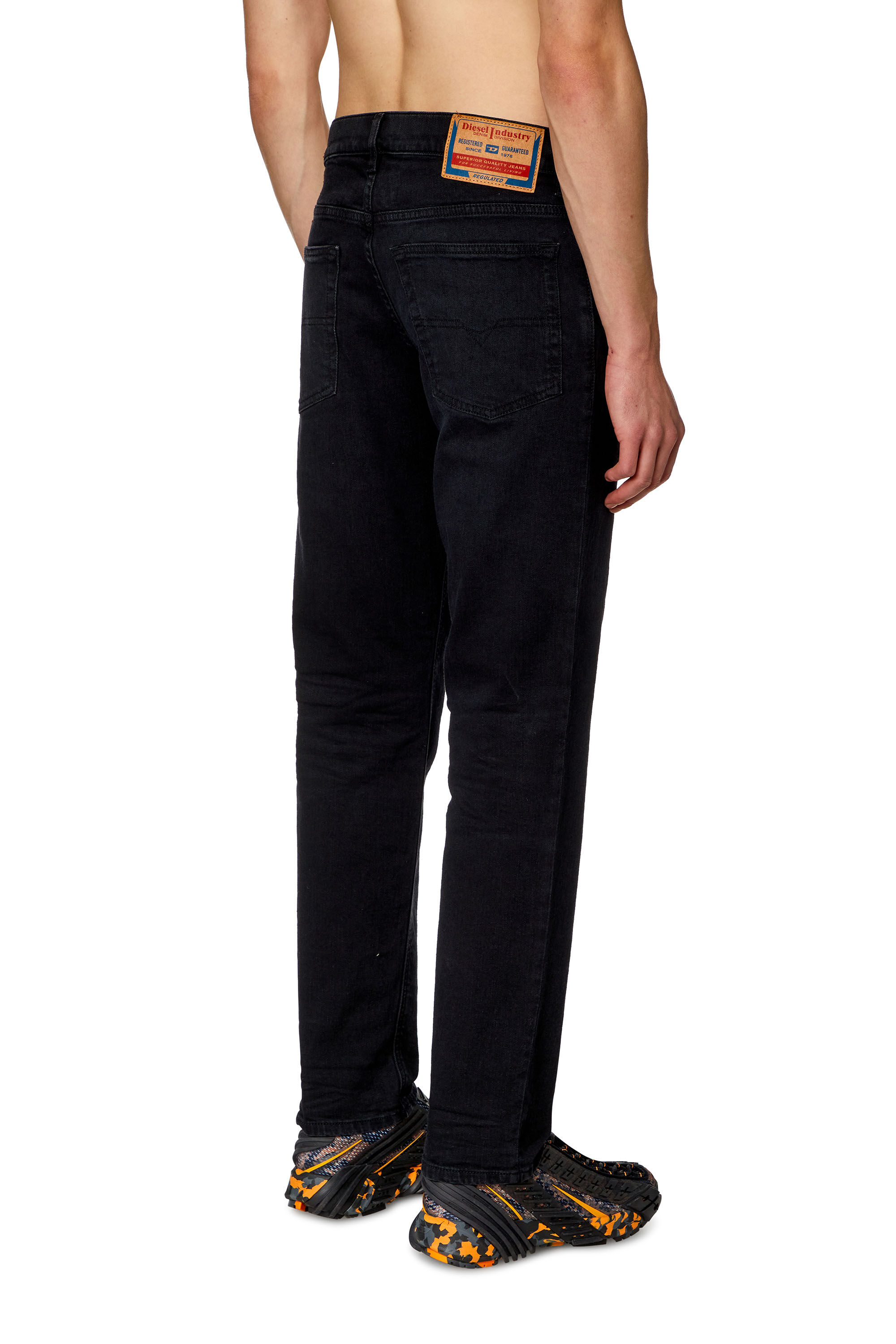 Diesel - Homme Tapered Jeans 2023 D-Finitive 0KIAJ, Noir/Gris foncé - Image 3