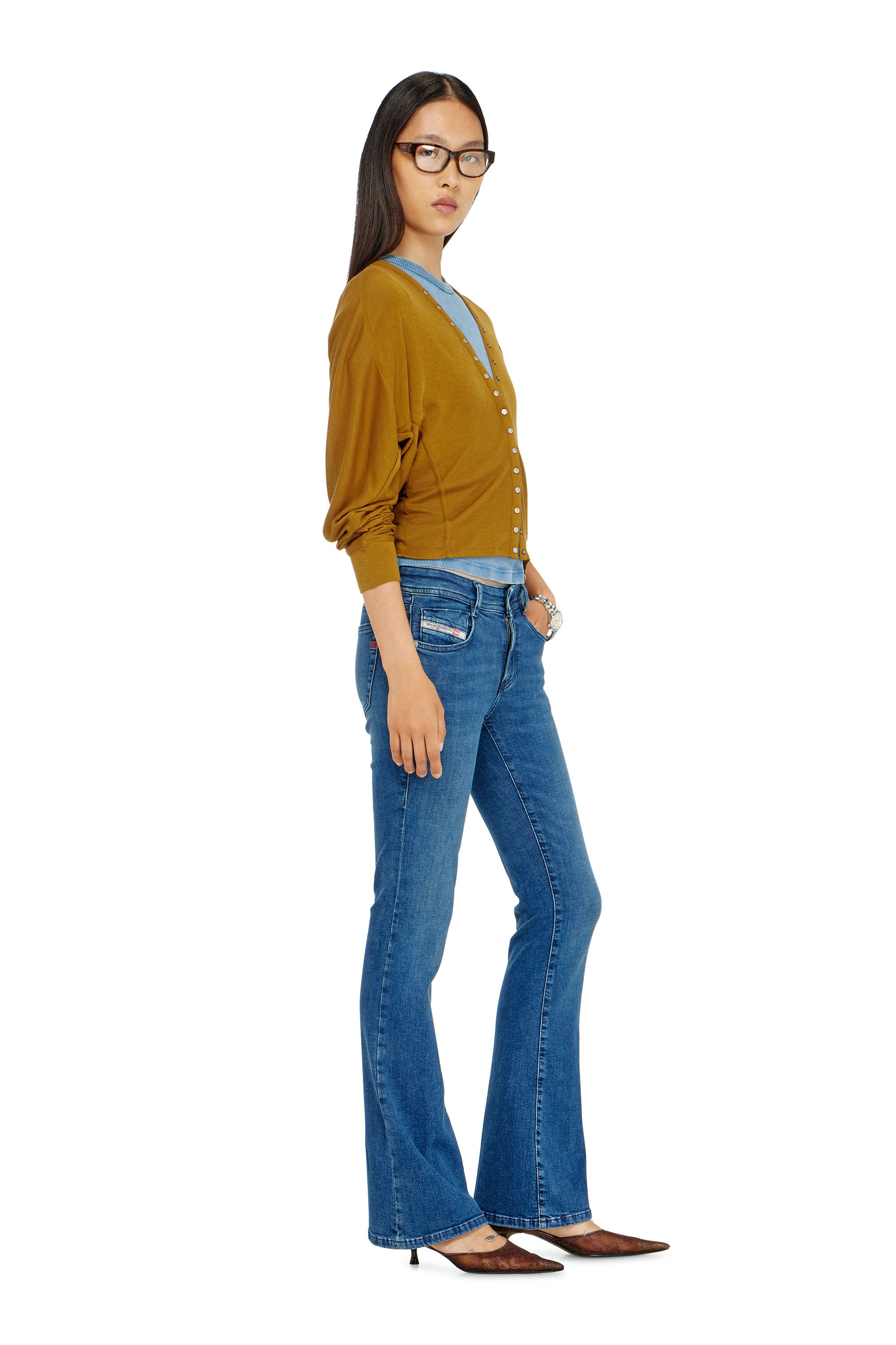 Diesel - Bootcut Jeans 1969 D-Ebbey 0ADBB Femme, Bleu moyen - Image 2