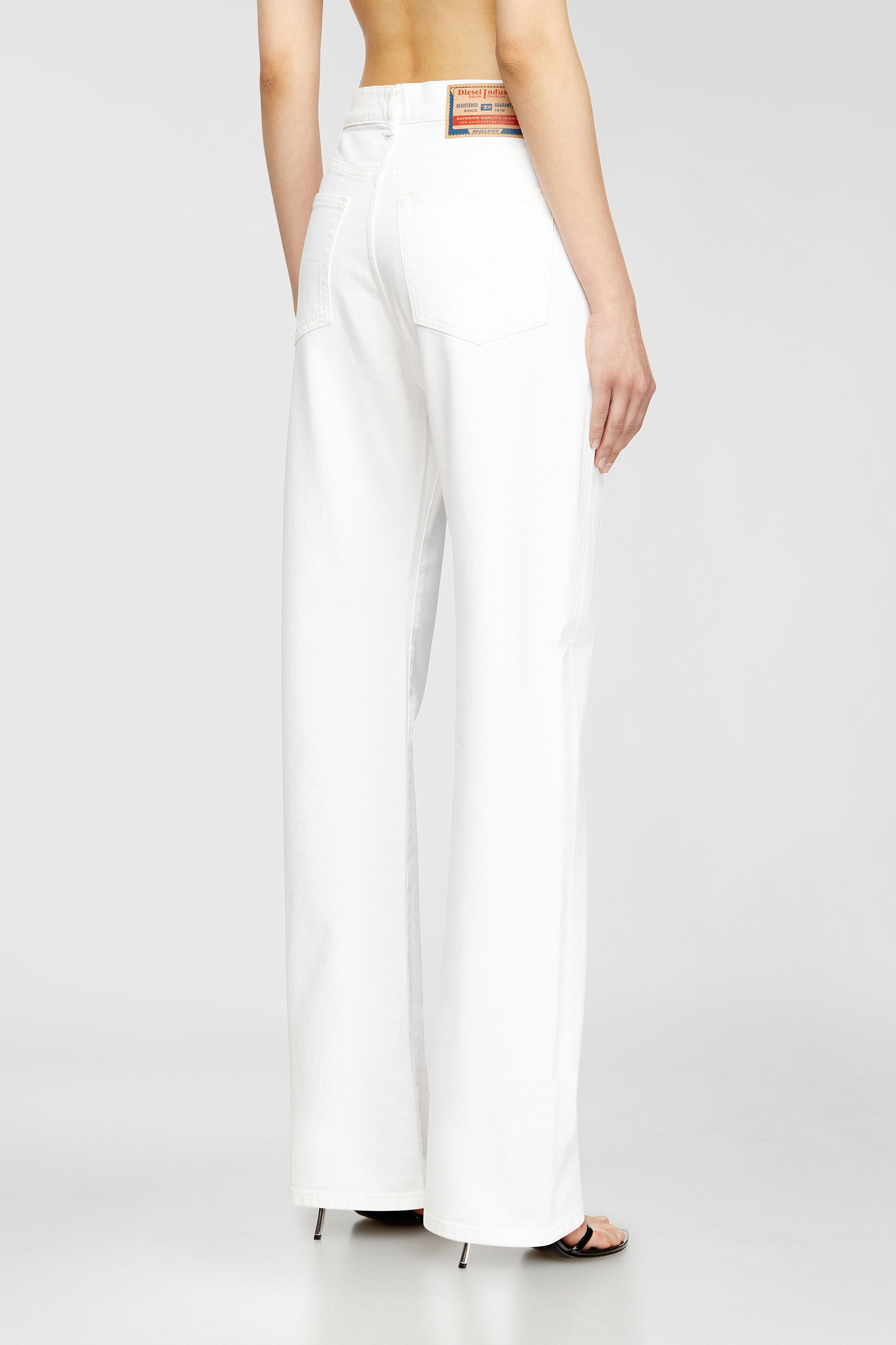 Diesel - Regular Jeans 1971 D-Sent 09K05 Femme, Blanc - Image 3