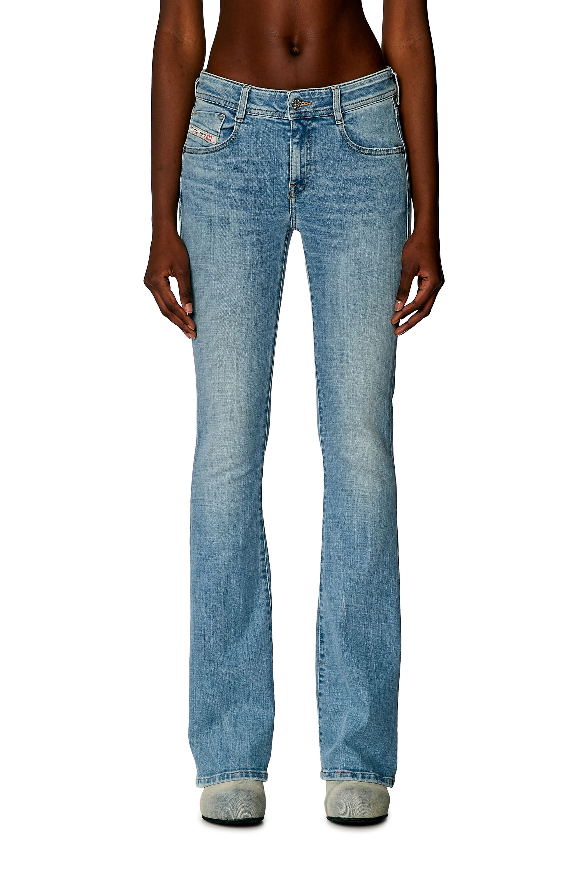 Diesel - Bootcut and Flare Jeans 1969 D-Ebbey 09H61, Bleu Clair - Image 3