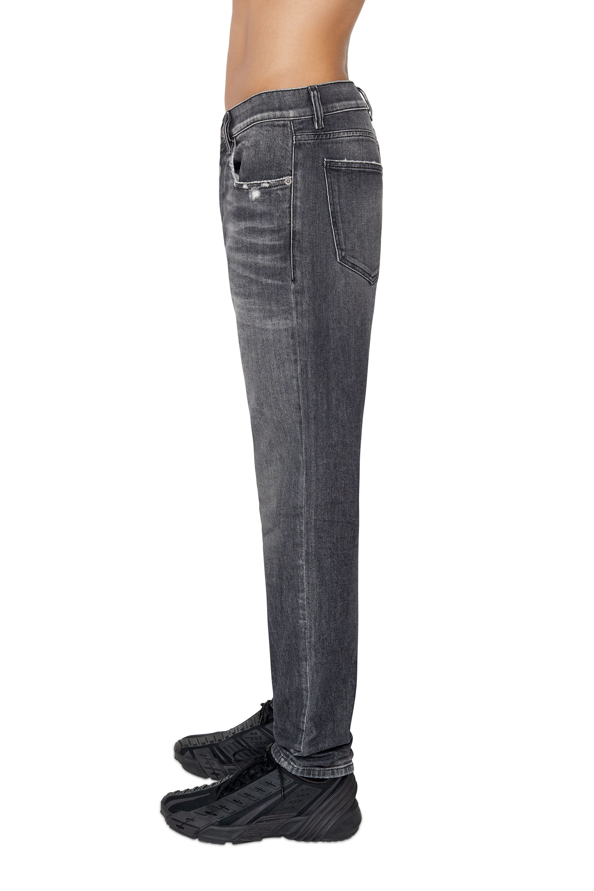 Diesel - 2019 D-Strukt 09E46 Slim Jeans, Noir/Gris foncé - Image 5