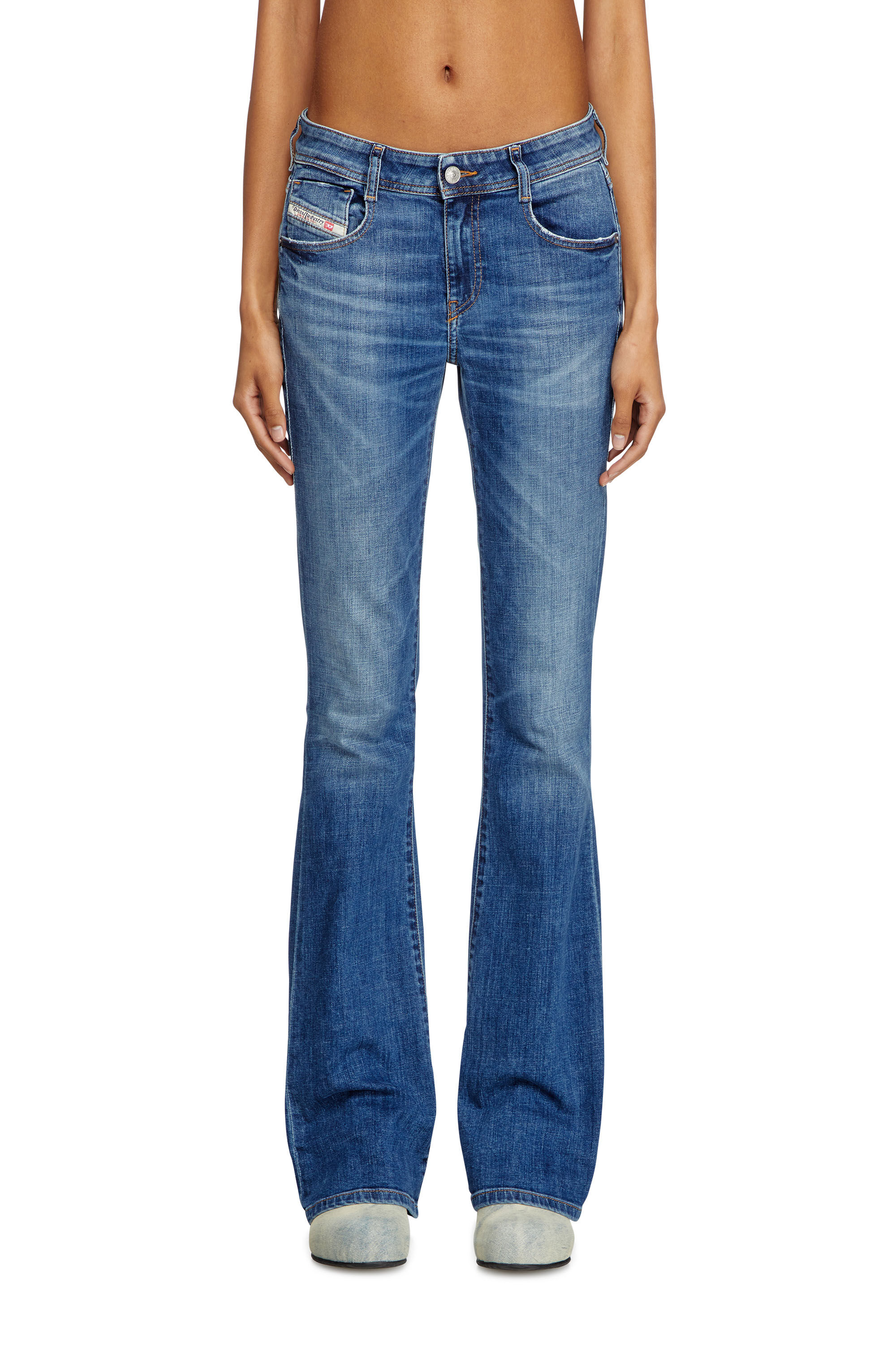 Diesel - Bootcut Jeans 1969 D-Ebbey 09J33 Femme, Bleu moyen - Image 3