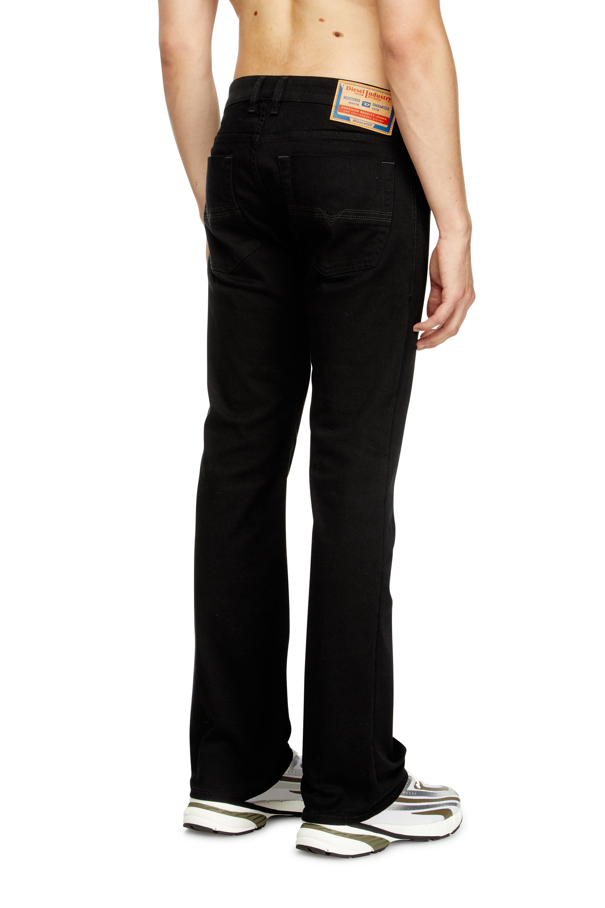 Diesel - Bootcut Jeans 2007 Zatiny 0688H Homme, Noir/Gris foncé - Image 4