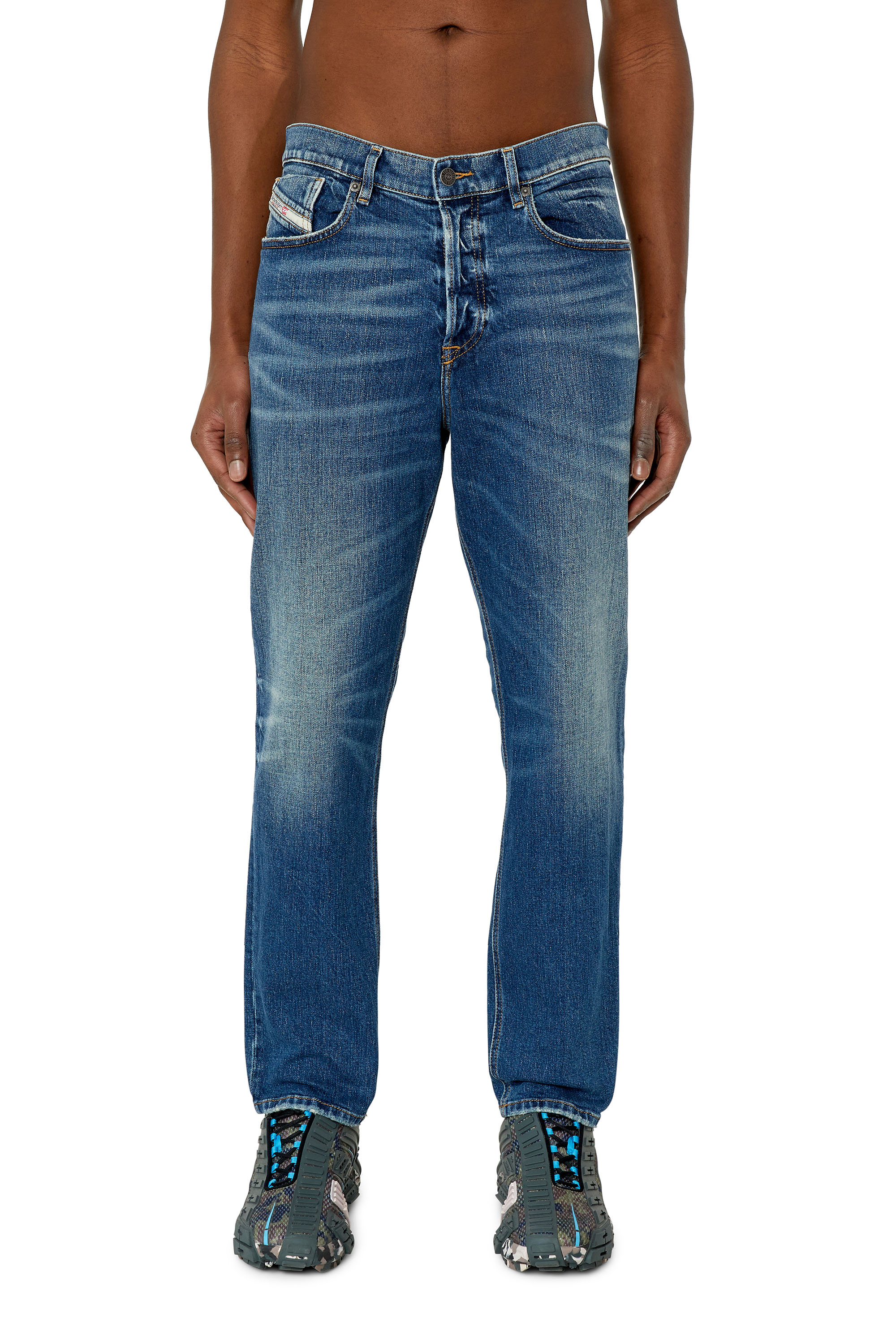 Diesel - Tapered Jeans 2005 D-Fining 007L1, Bleu moyen - Image 1