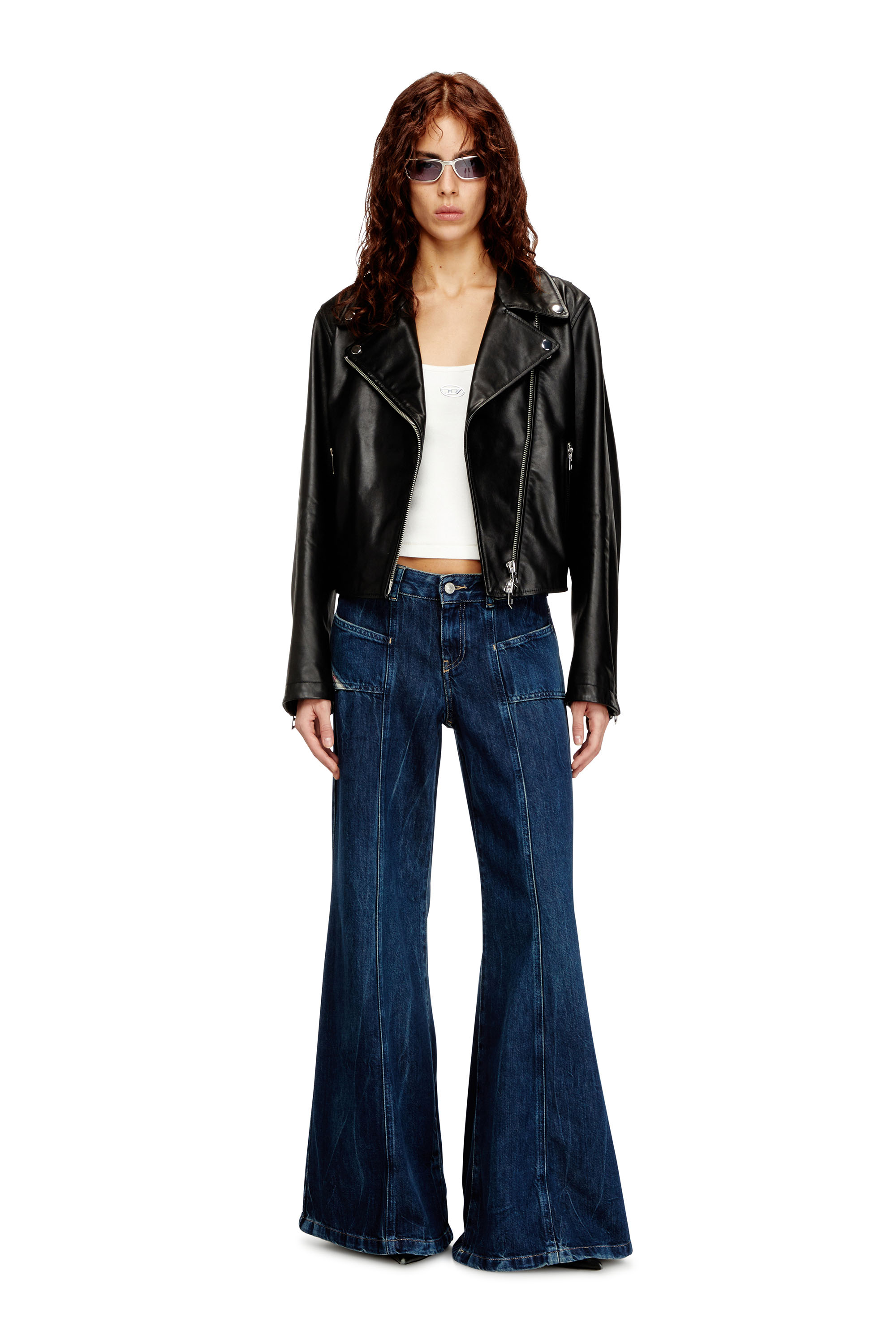 Diesel - Flare Jeans D-Akii 09N61 Femme, Bleu moyen - Image 1