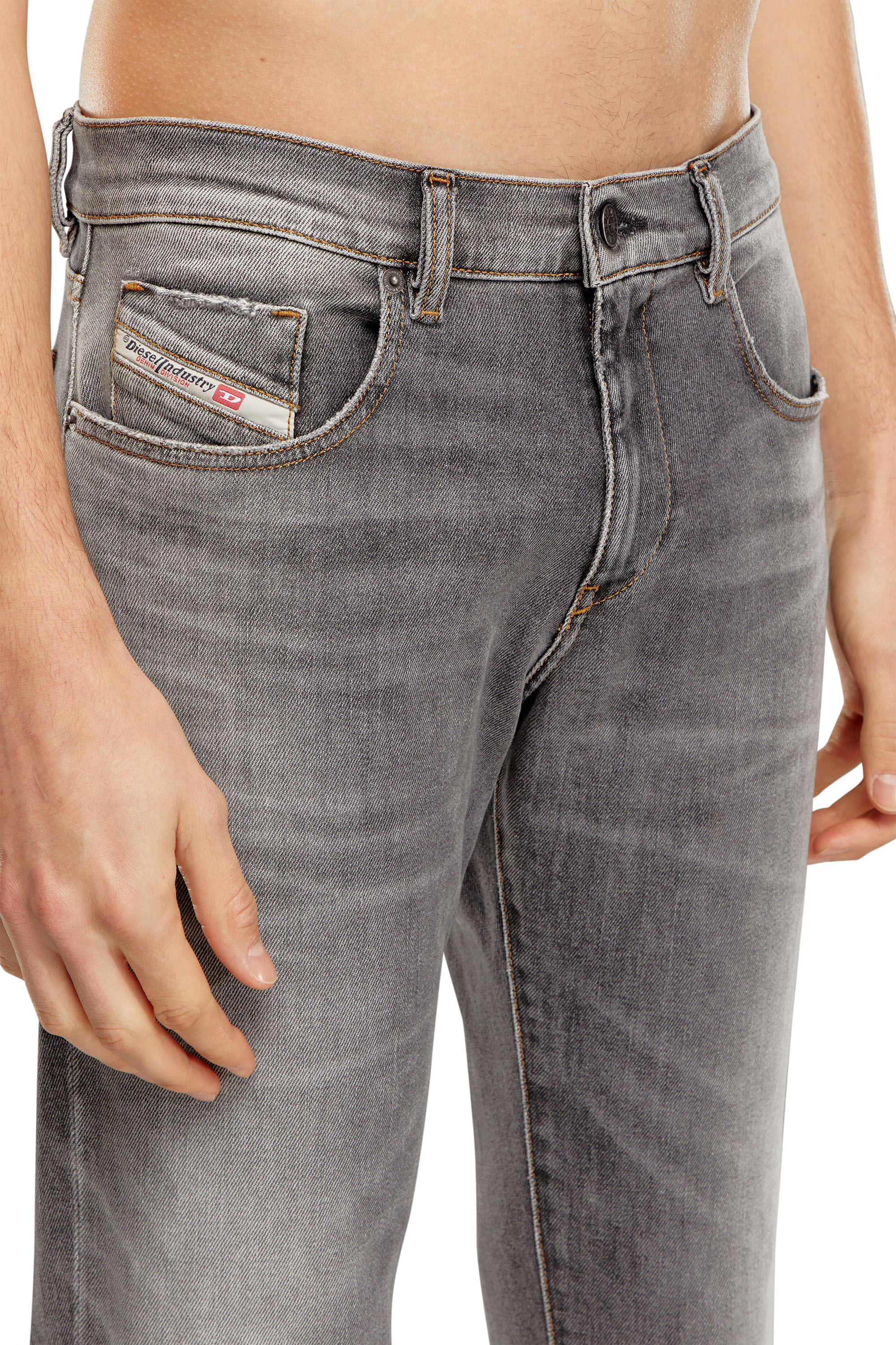 Diesel - Slim Jeans 2019 D-Strukt 09H44, Gris - Image 3