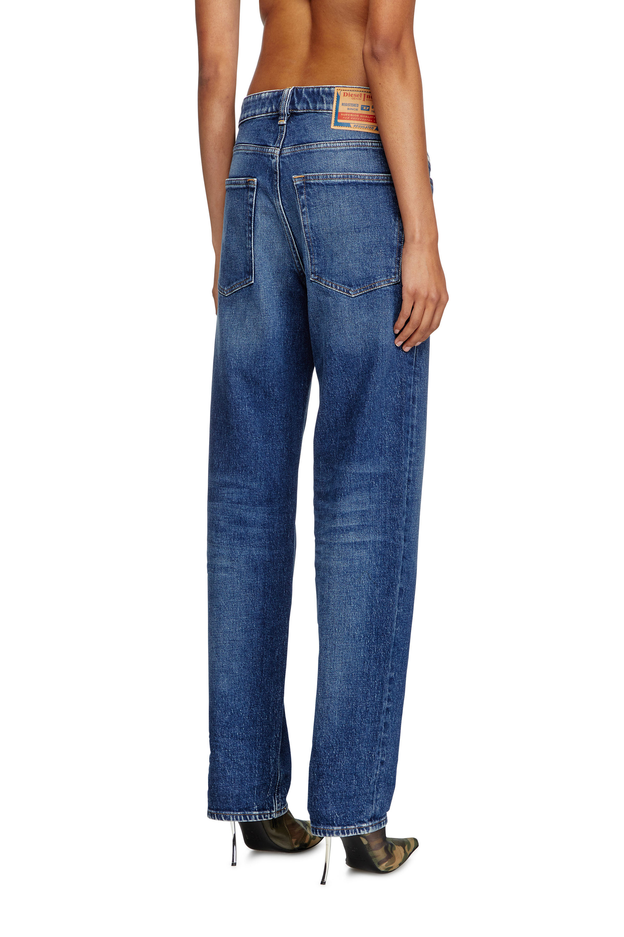 Diesel - Regular Jeans 1988 D-Ark 09L21 Femme, Bleu Foncé - Image 3