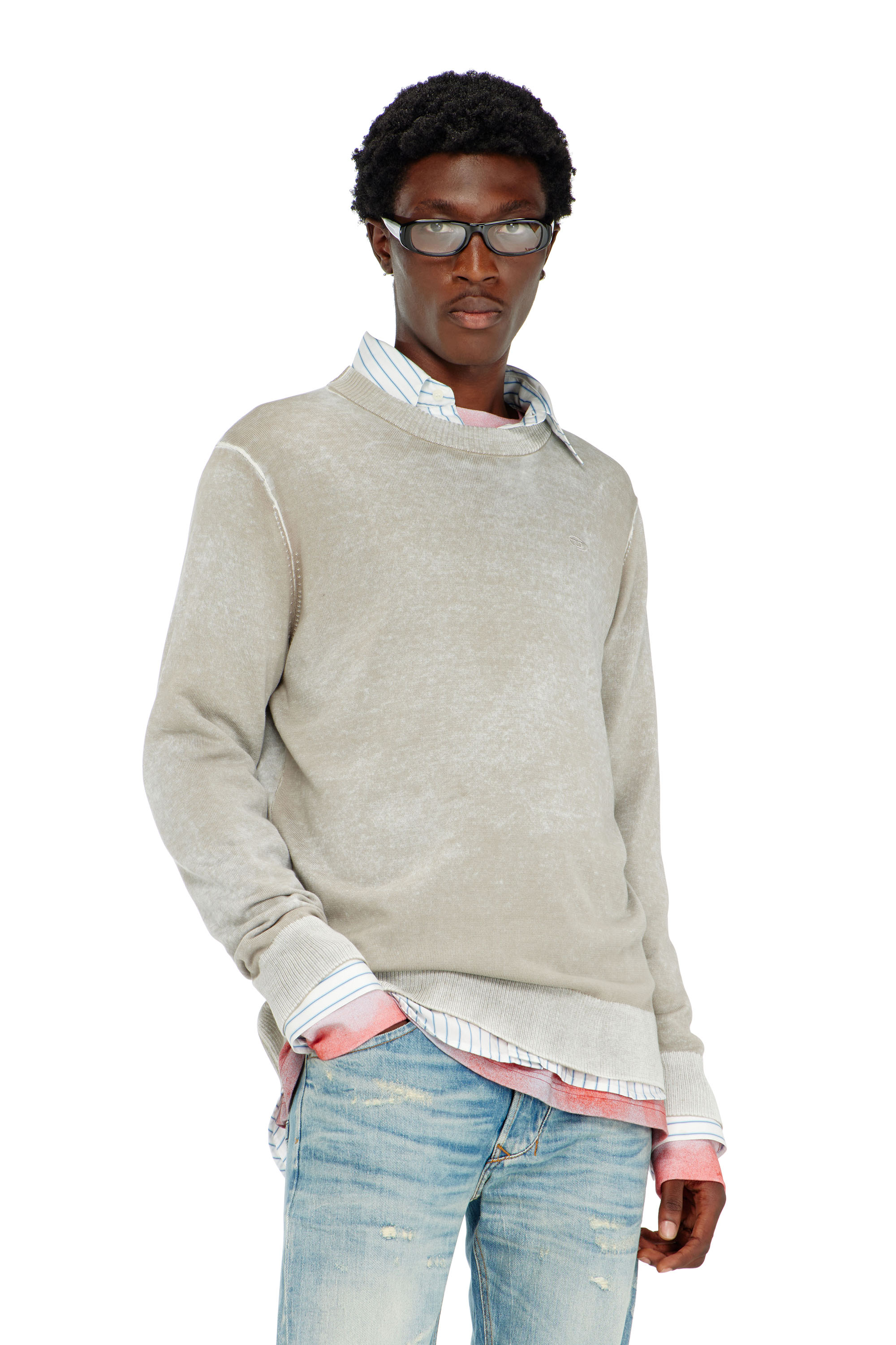 Diesel - K-LAURENT, Pull avec impression invers&eacute;e d&eacute;color&eacute;e Homme in Gris - 1