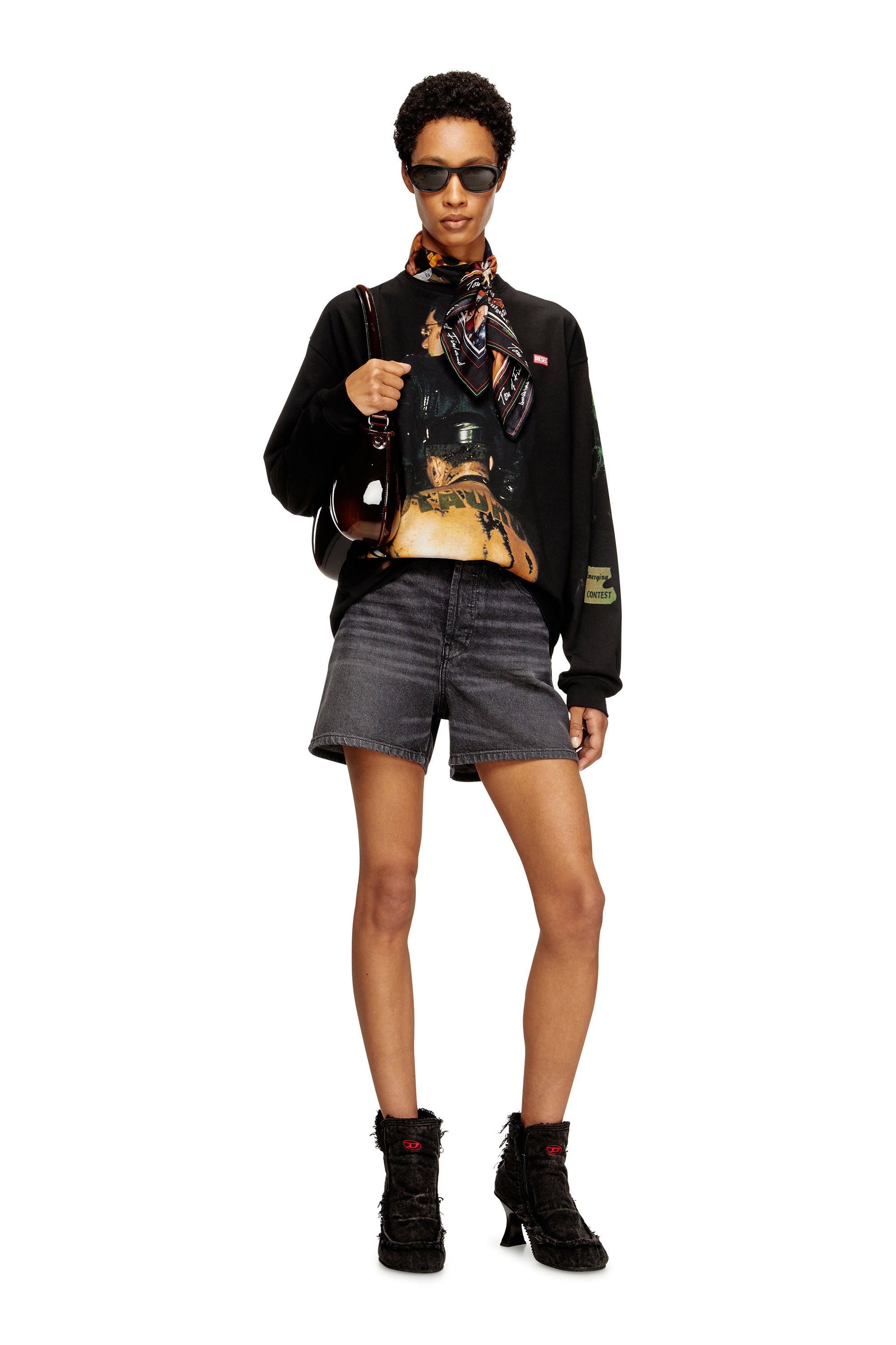 Diesel - PR-T-BOXT-LS-TOM25-1, T-shirt à manches longues avec imprimé graphique Mixte in Noir - 4