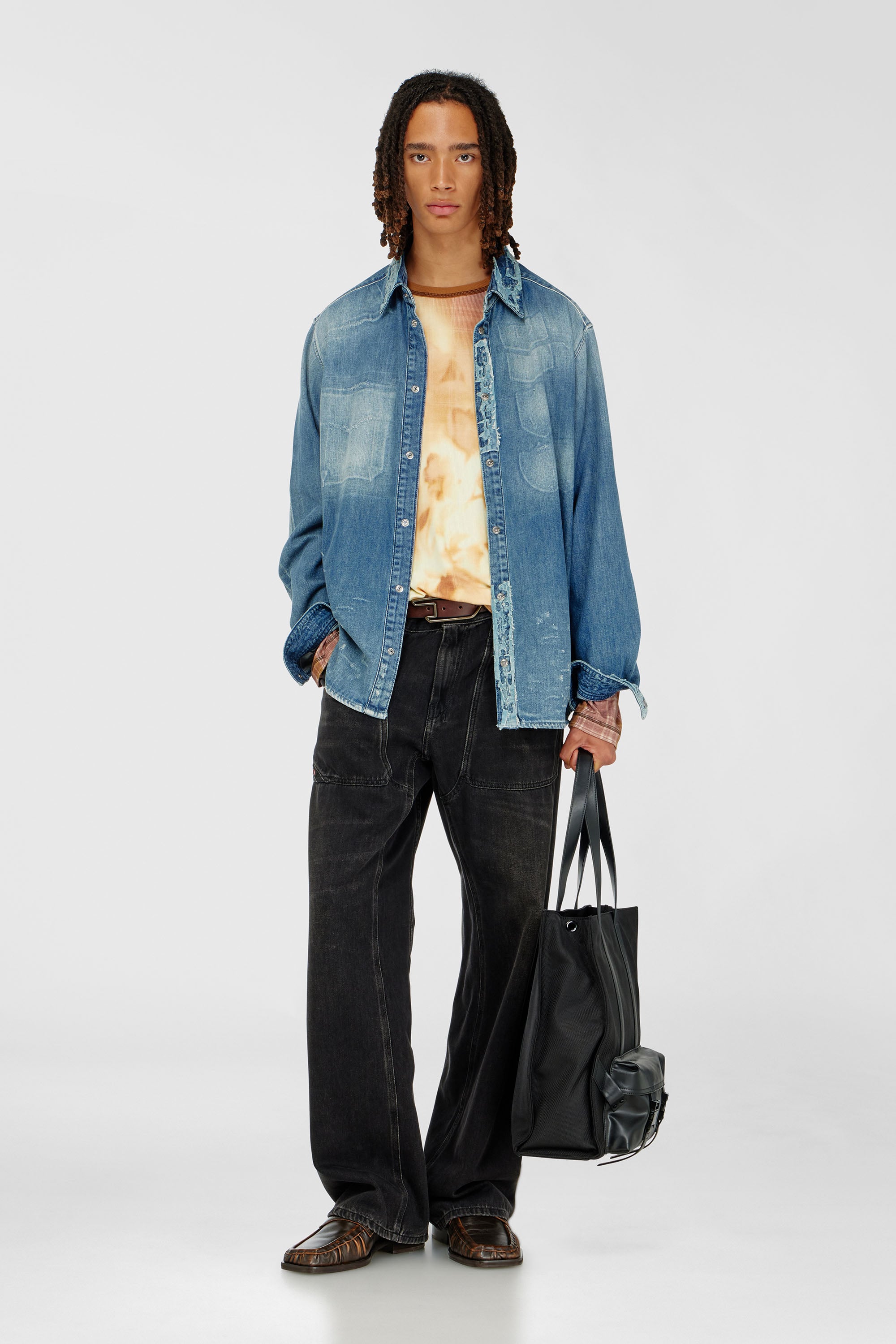 Diesel - D-SIMPLY, Chemise en denim effet patch us&eacute; Homme in Bleu - 2