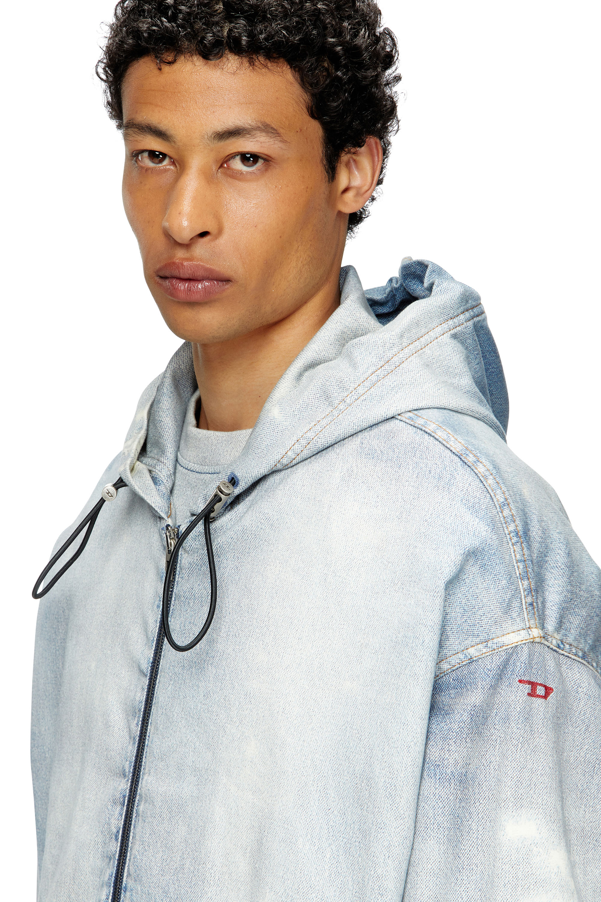 Diesel - D-WYNNY JOGG, Veste à capuche en tissu JoggJeans imprimé effet blanchi Homme in Bleu - 4