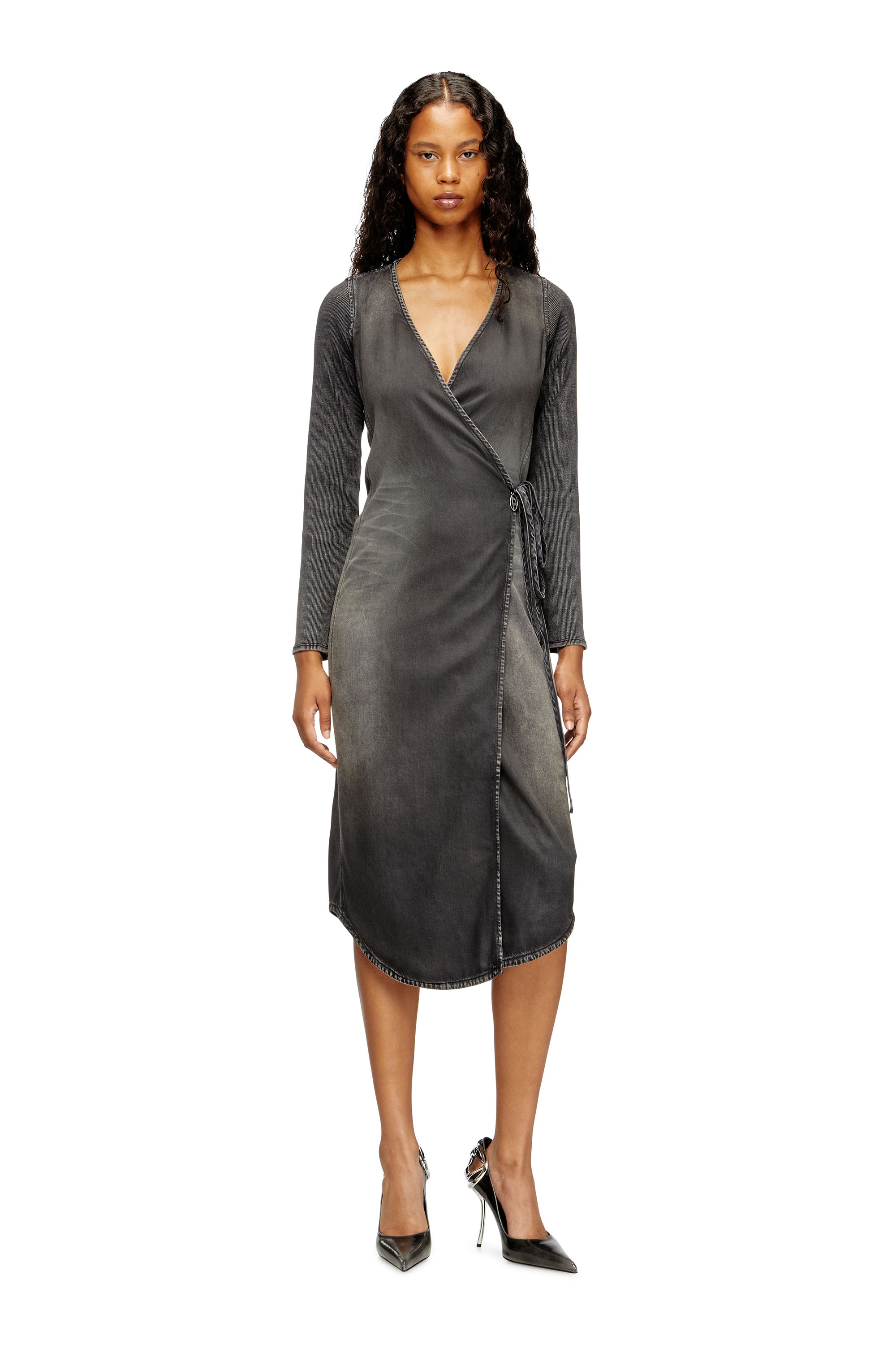 Diesel - DE-OLA-S, Robe midi en denim avec décolleté en V Femme in Noir - 2